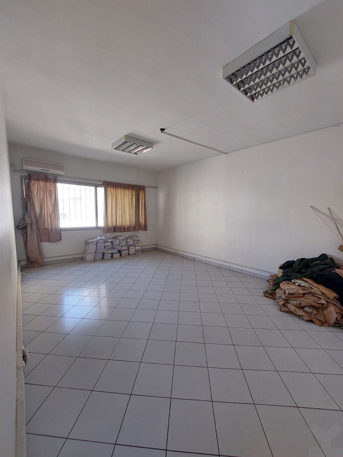 Bureau — Casablanca — 2