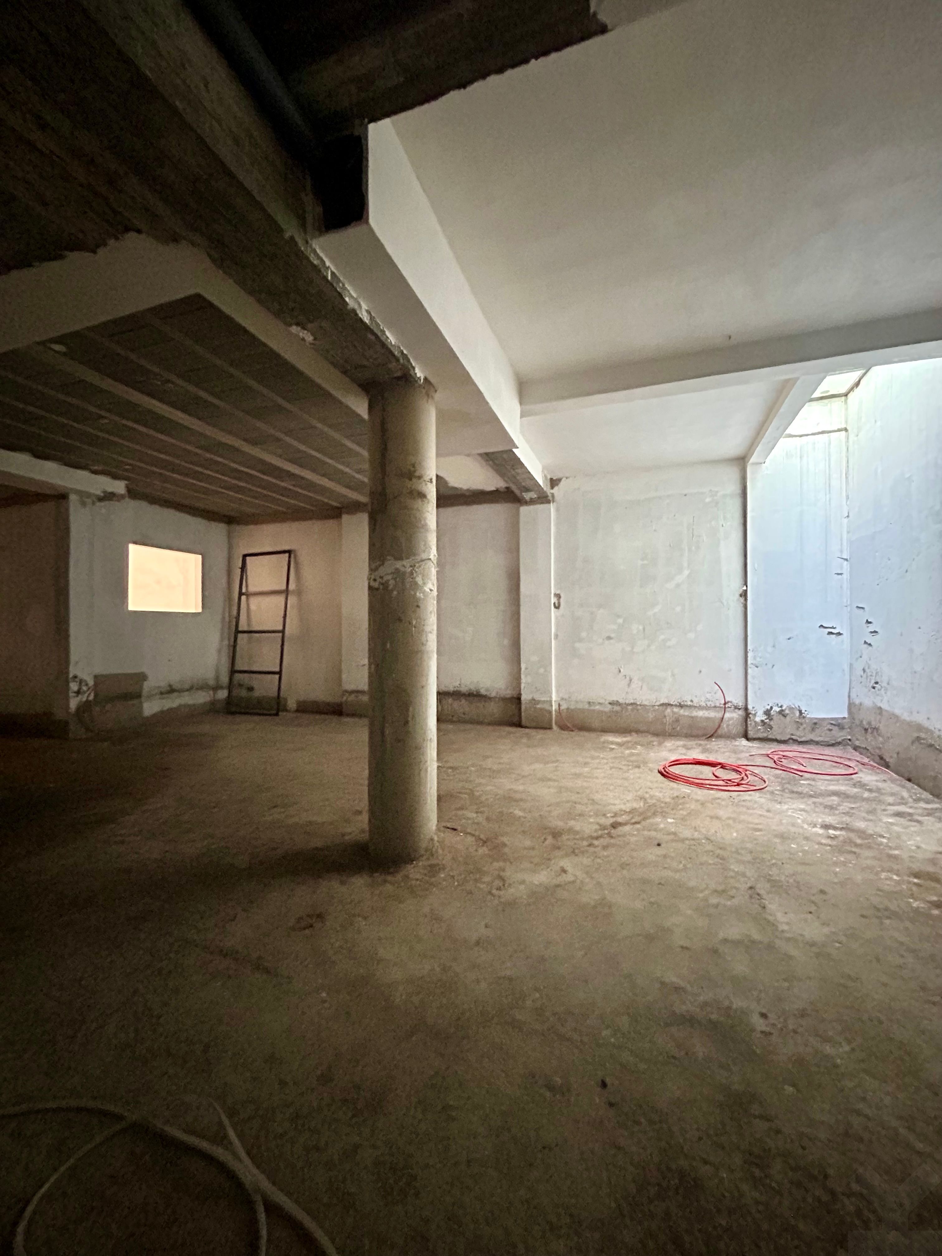 Local commercial — Casablanca — 3