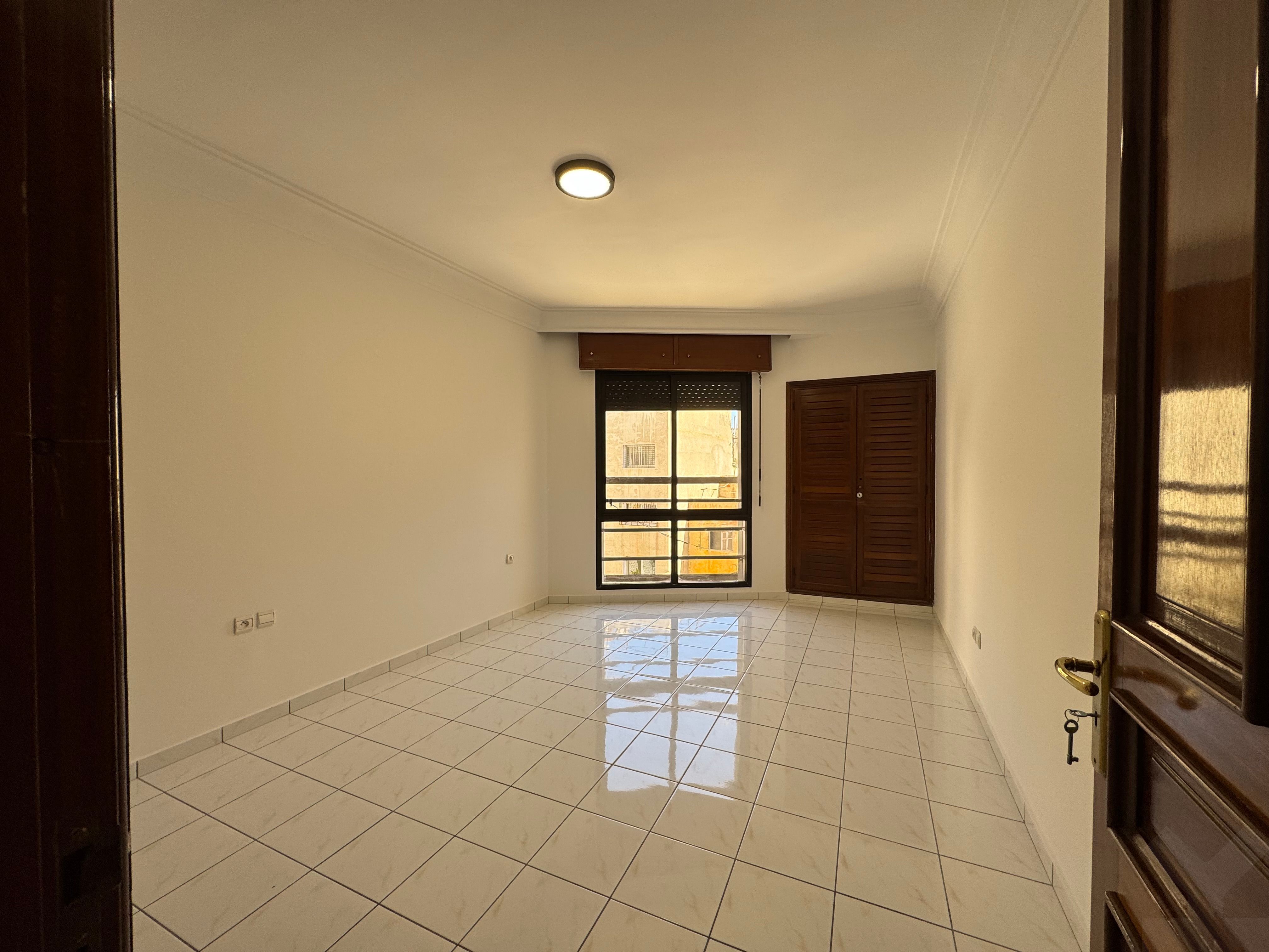 Appartement 232 m² à Moulay Youssef — 7