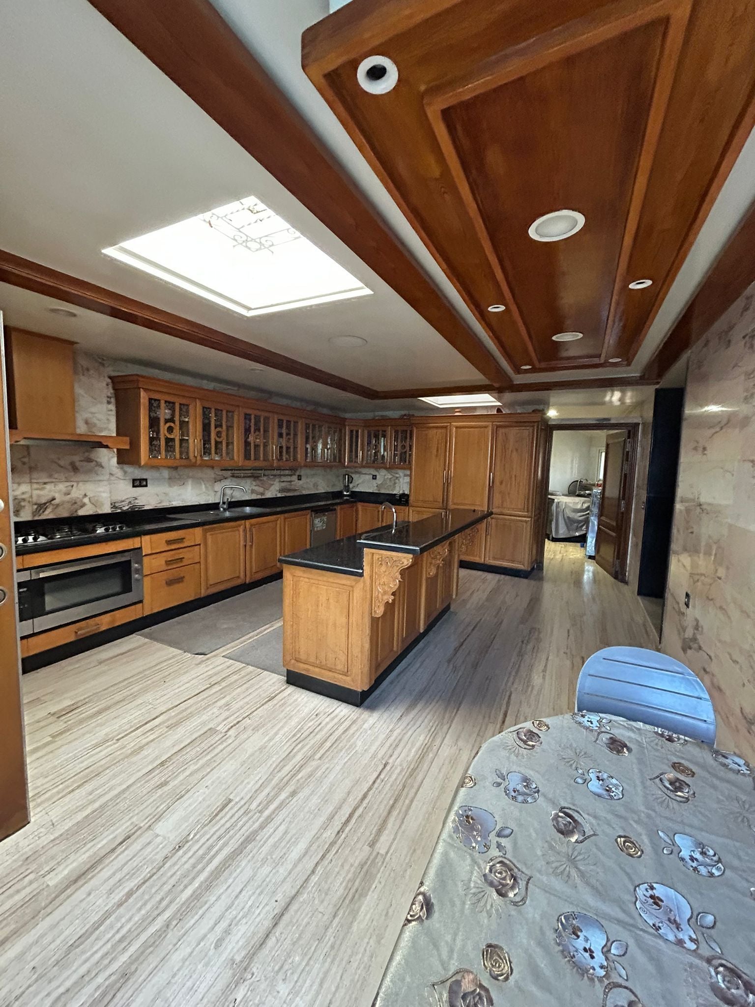 Villa 830 m² à Polo (Maarif) — 12