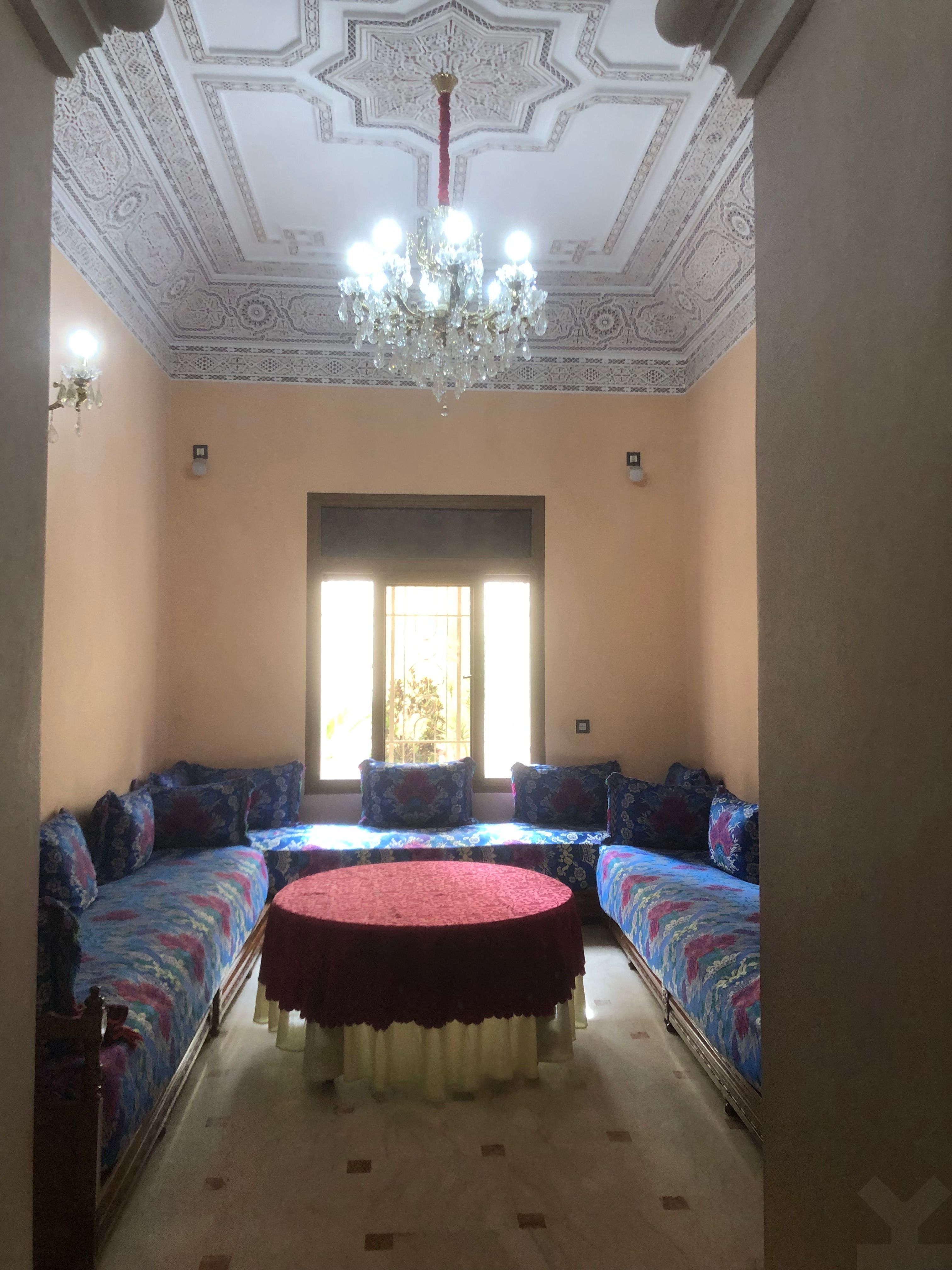 Villa 830 m² à Polo (Maarif) — 24