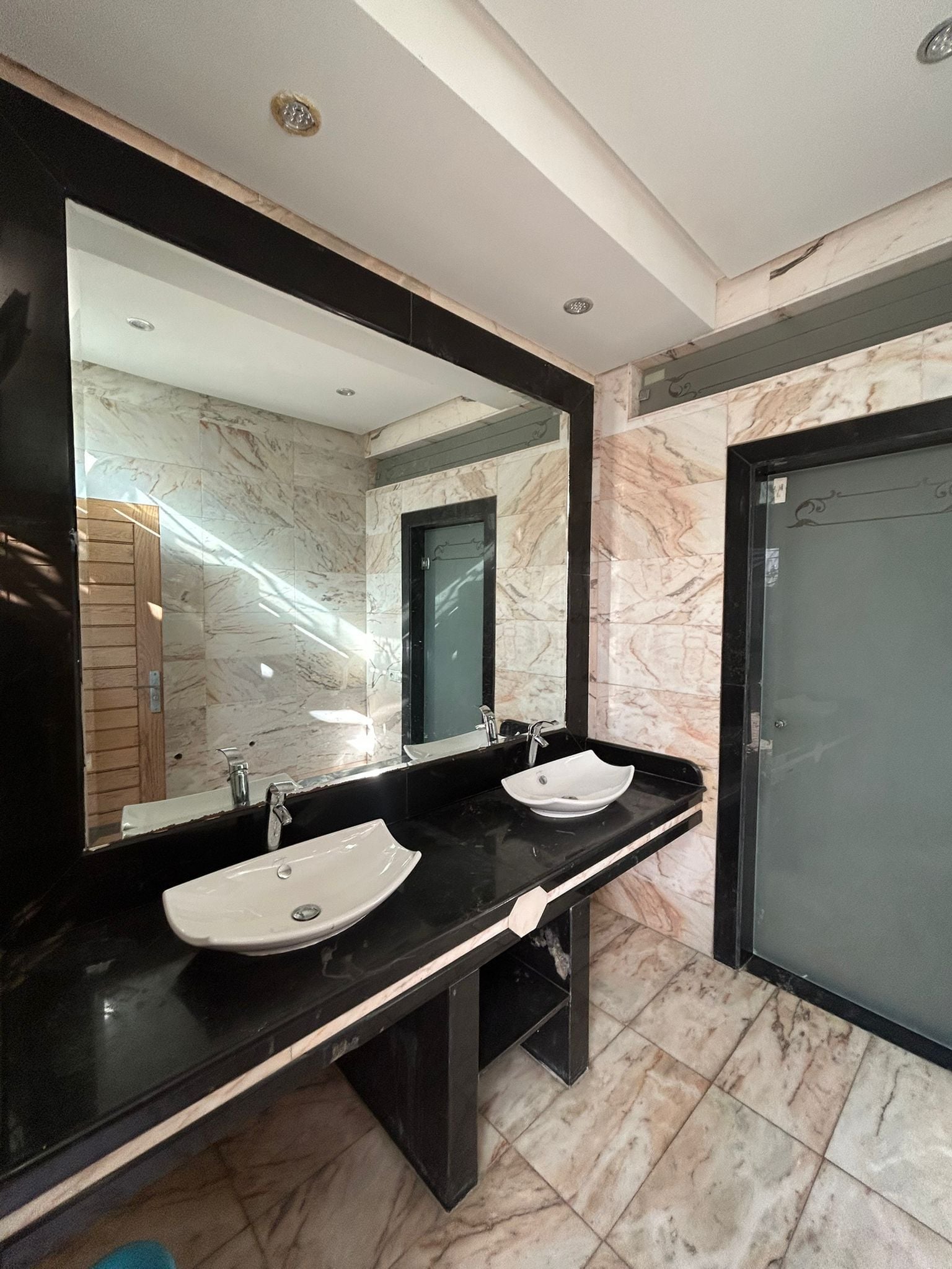 Villa 830 m² à Polo (Maarif) — 20