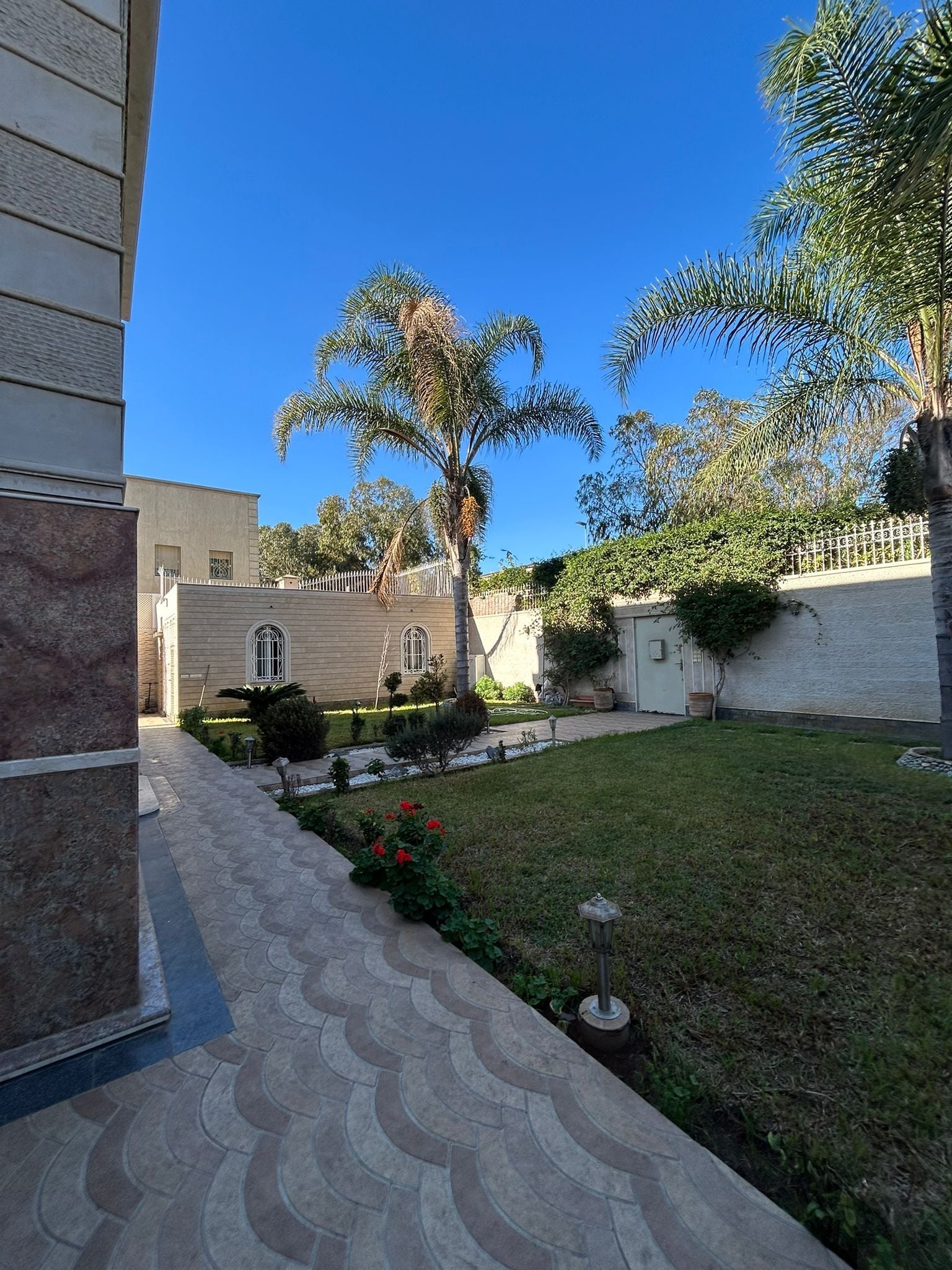 Villa 830 m² à Polo (Maarif) — 11