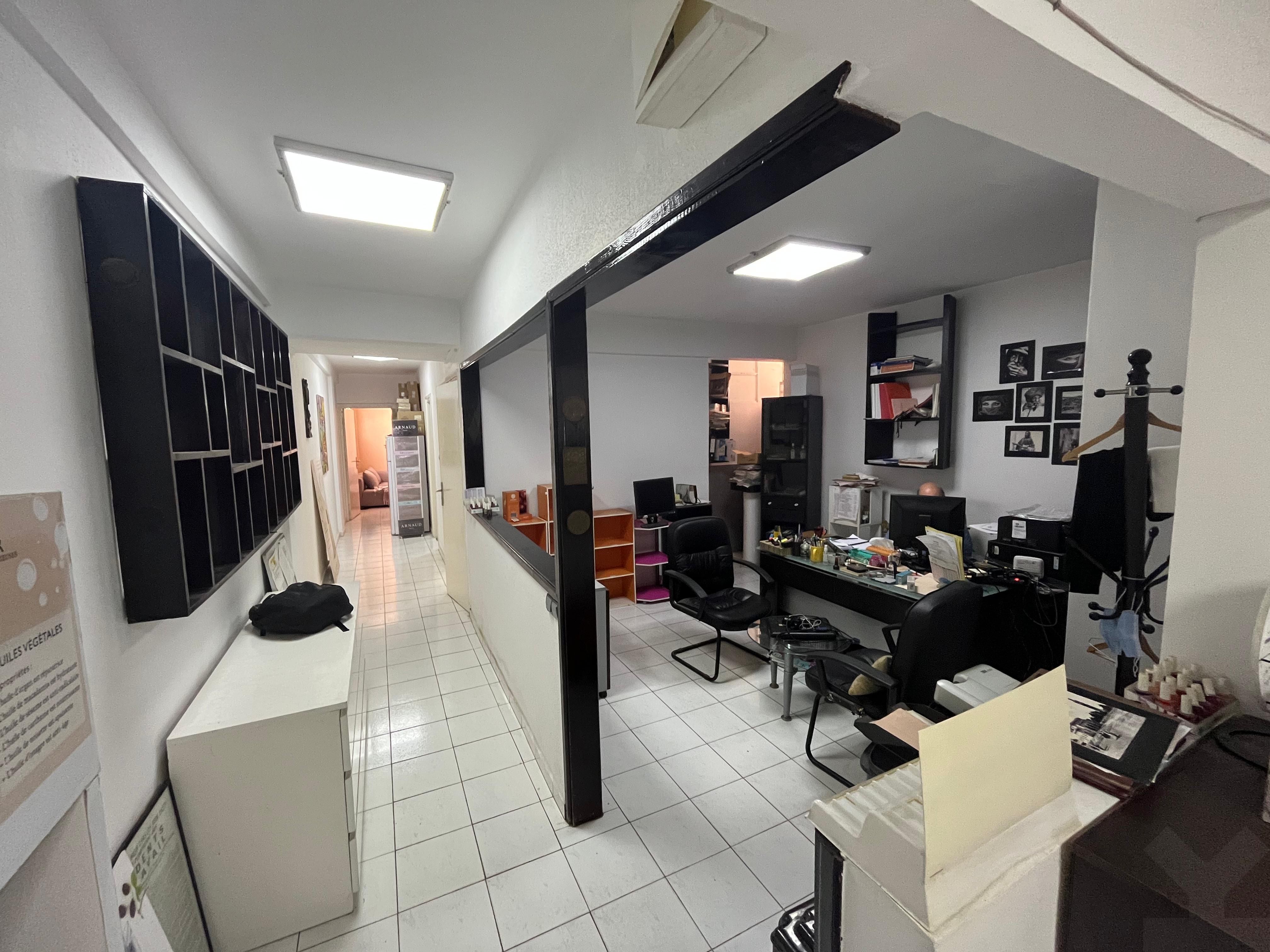 Bureau — Casablanca