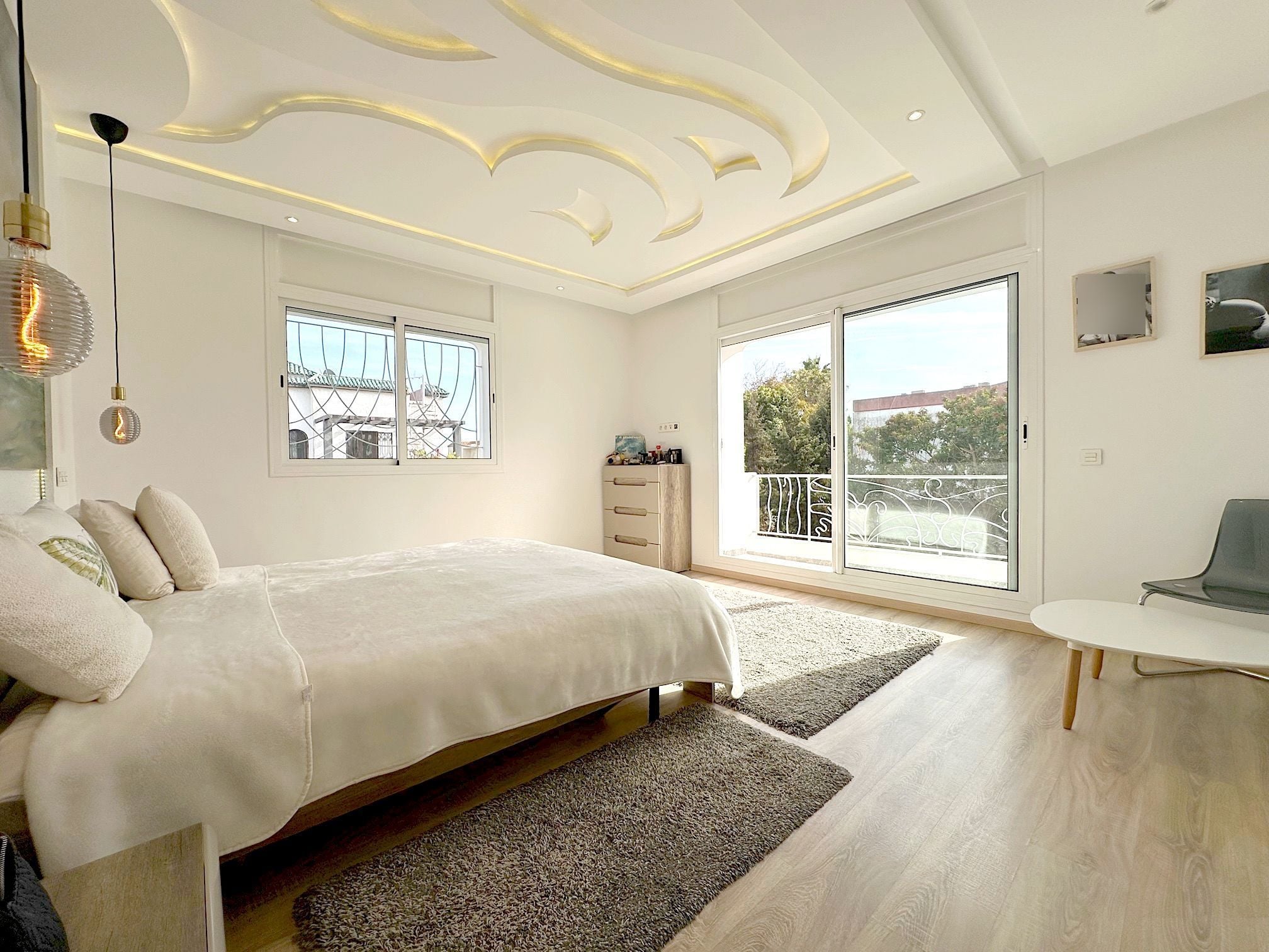 Villa — Casablanca