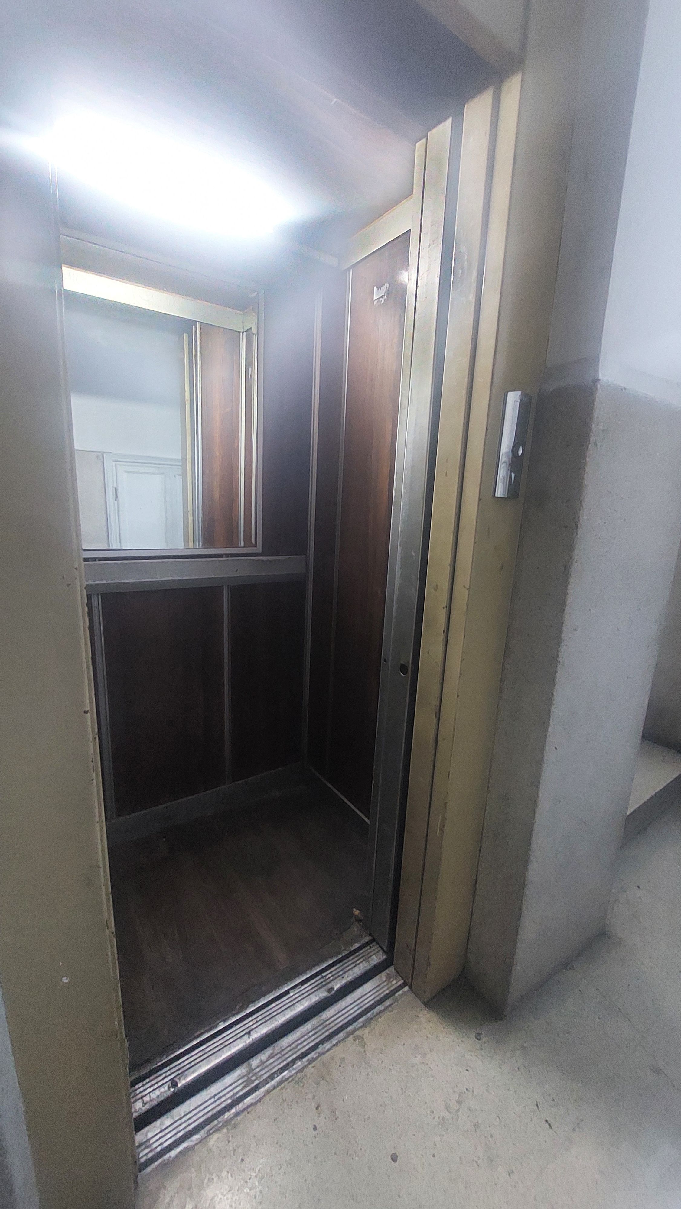 Bureau 145 m² f Belvedere (Roches Noires) — 11