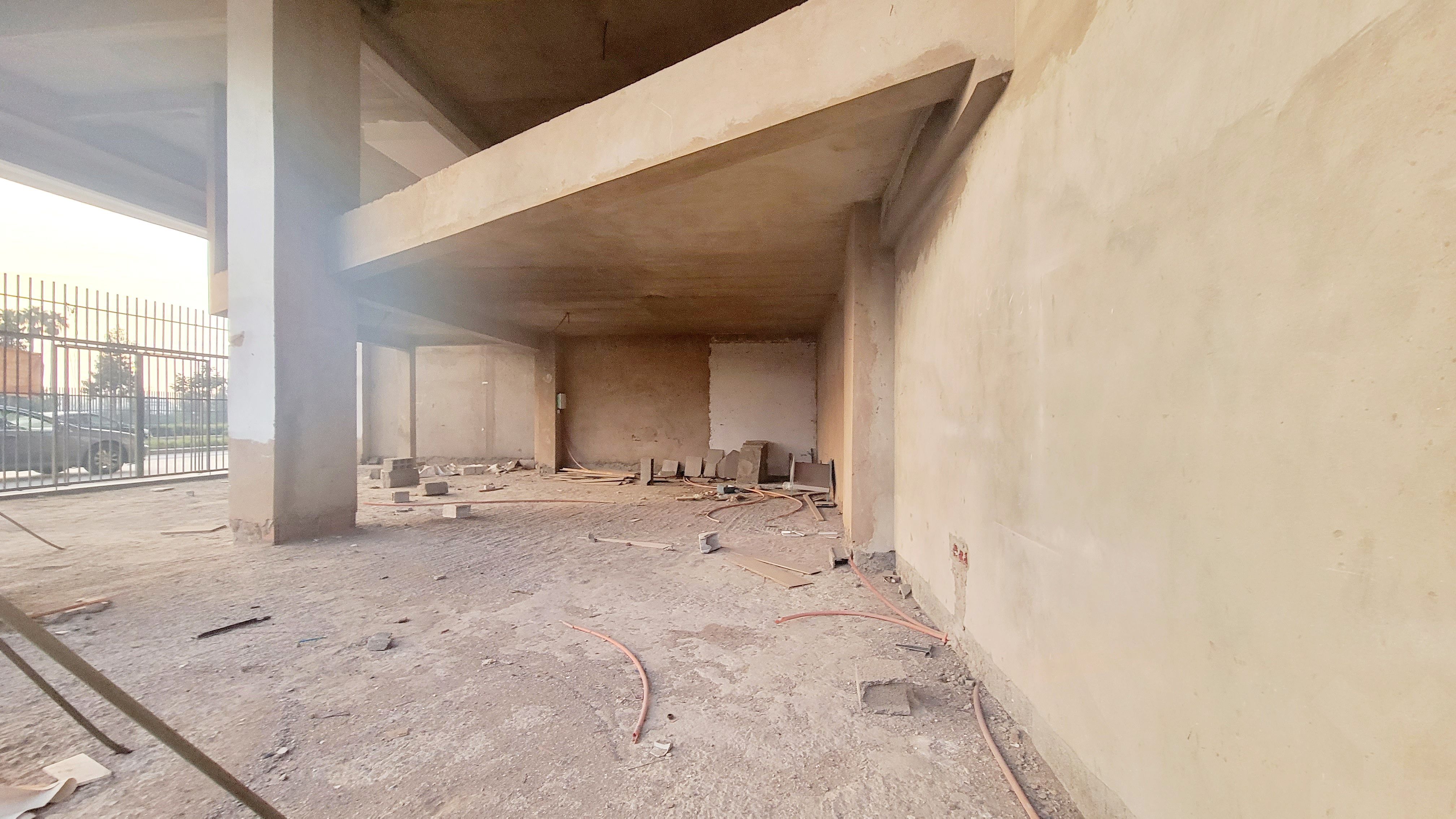 Local commercial — Casablanca — 2