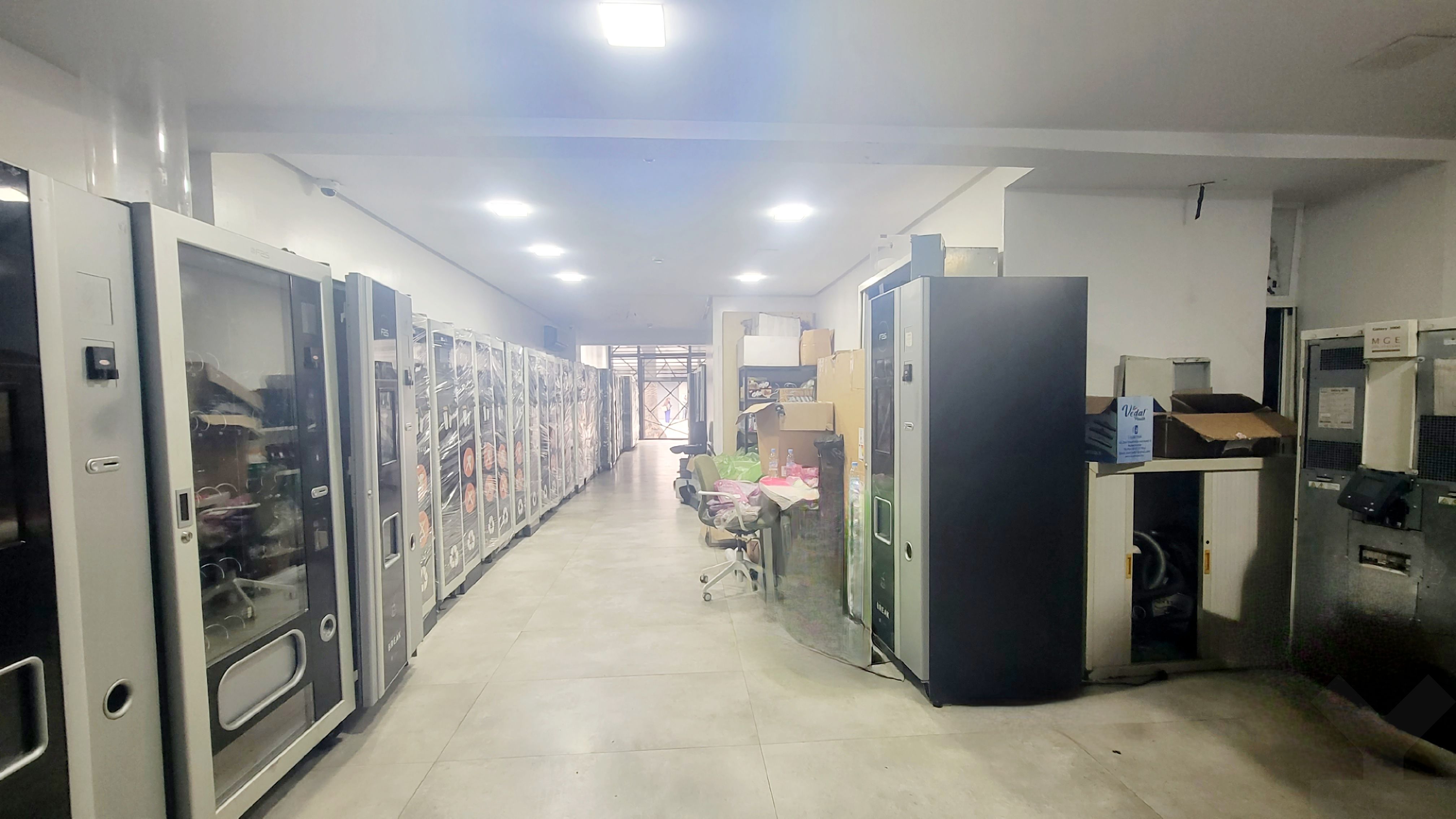 Local commercial — Casablanca — 5