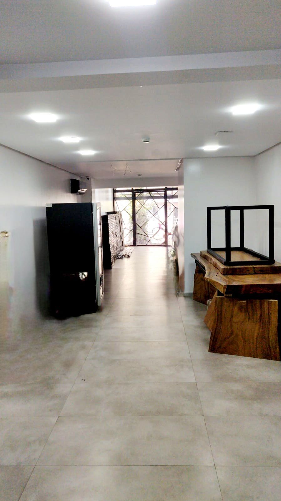 Local commercial — Casablanca — 3