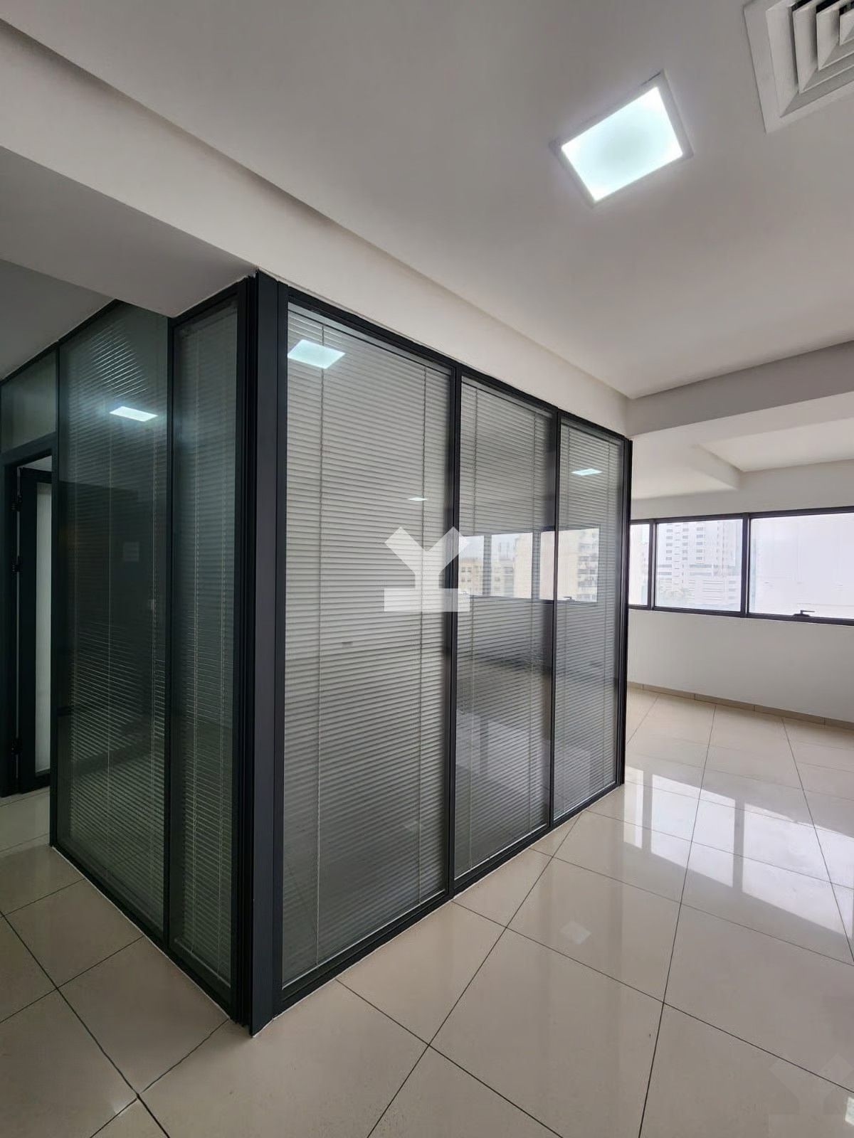 Bureau — Casablanca — 6