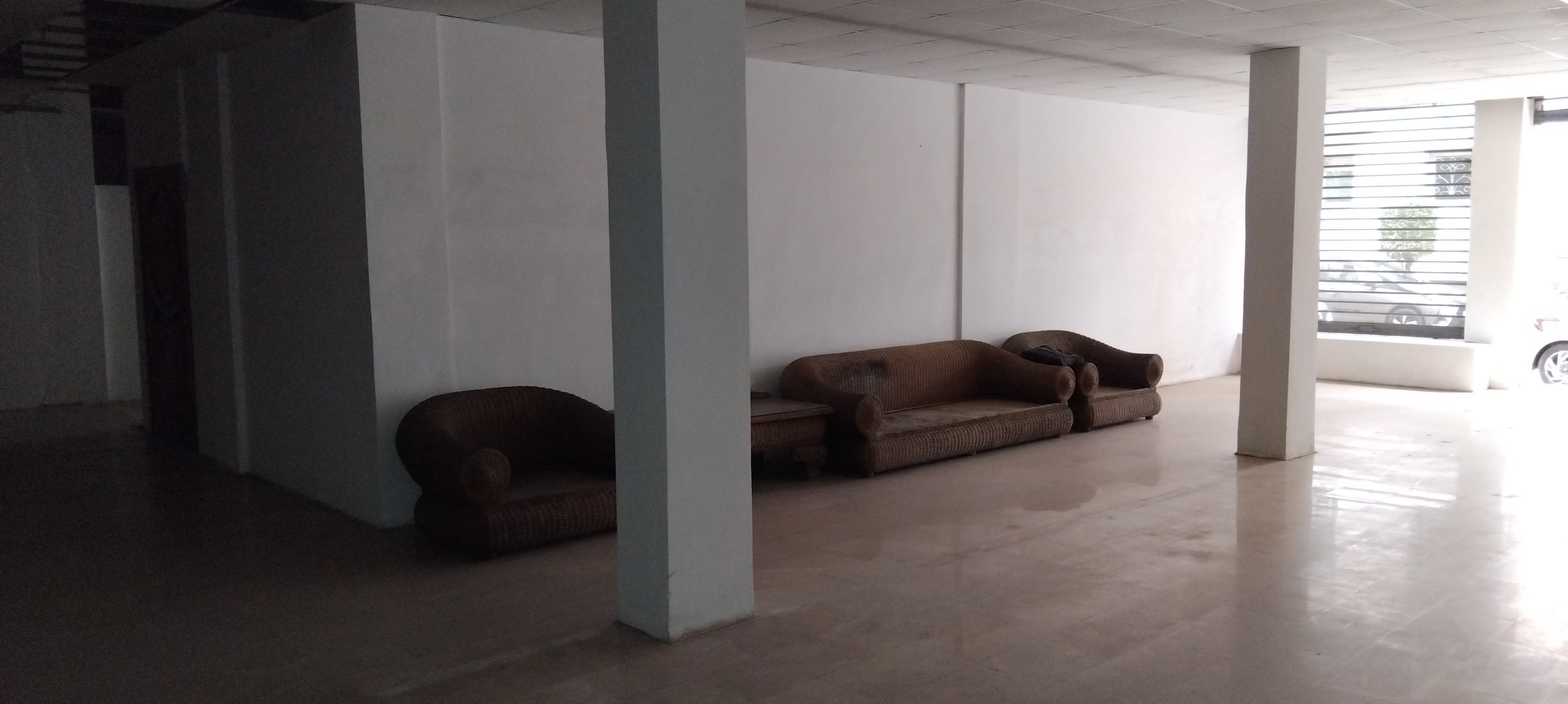 Local commercial — Casablanca — 4