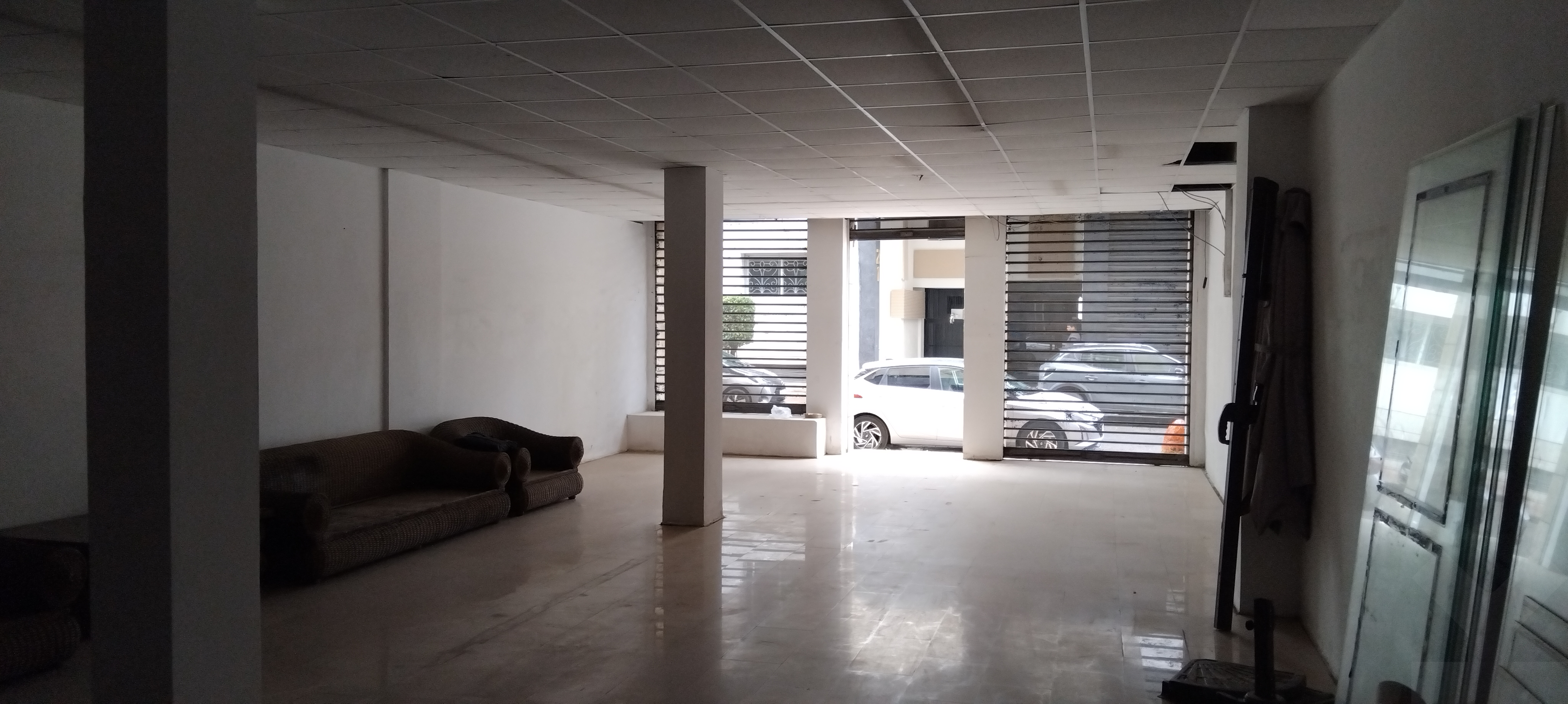 Local commercial — Casablanca