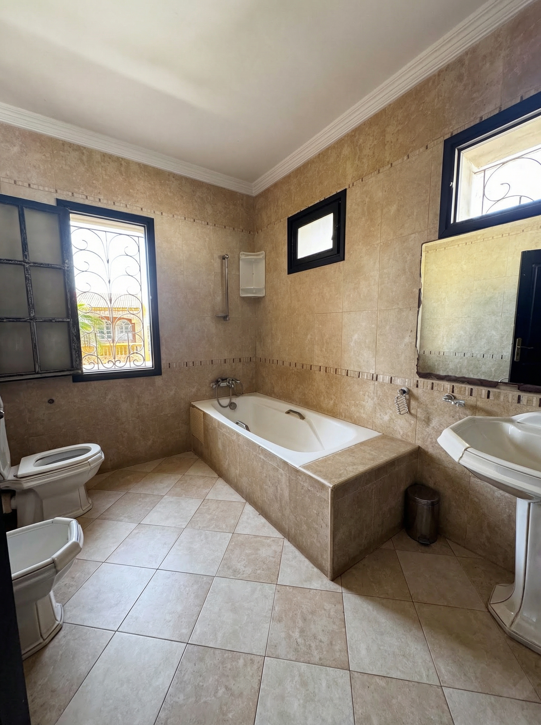 Villa 663 m² à Florida - Mandarona — 9