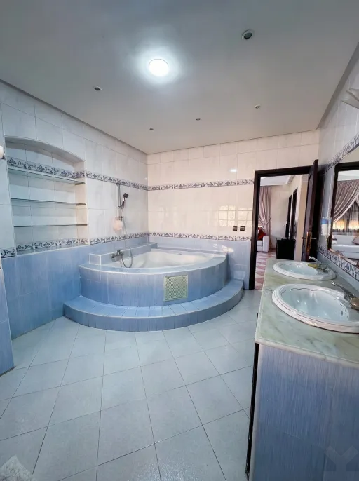 Villa 663 m² à Florida - Mandarona — 15