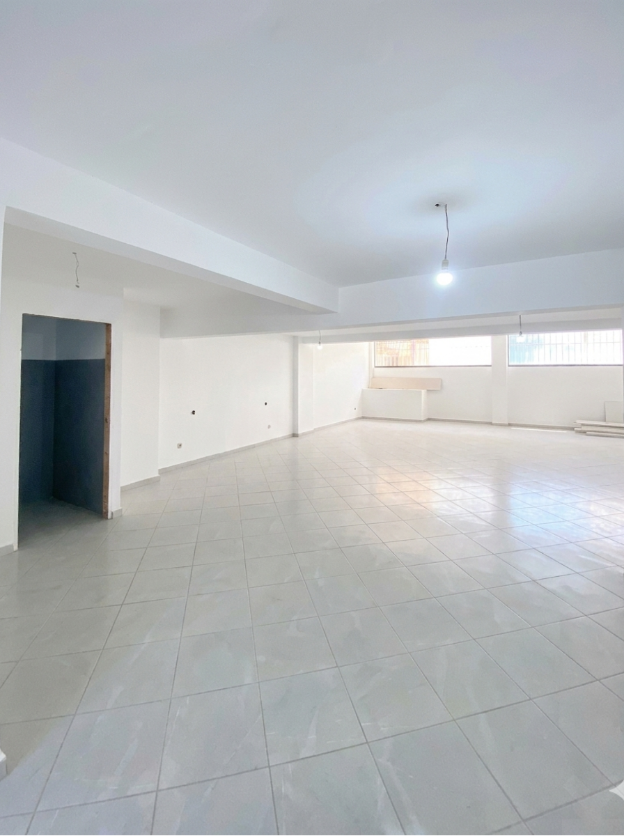 Local commercial — Dar Bouazza