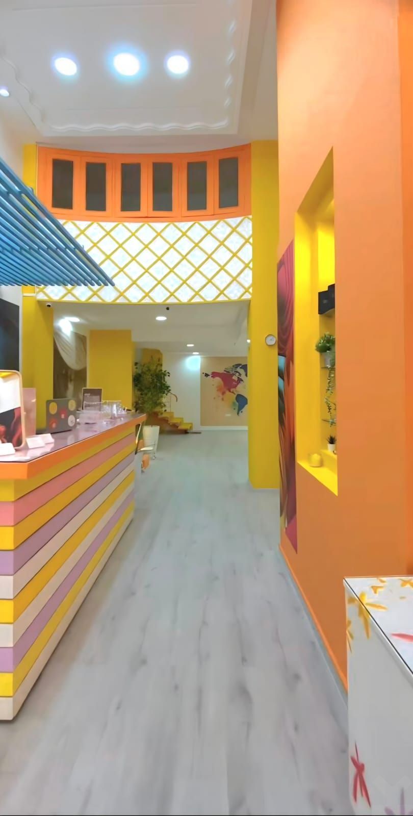 Local commercial — Casablanca — 6