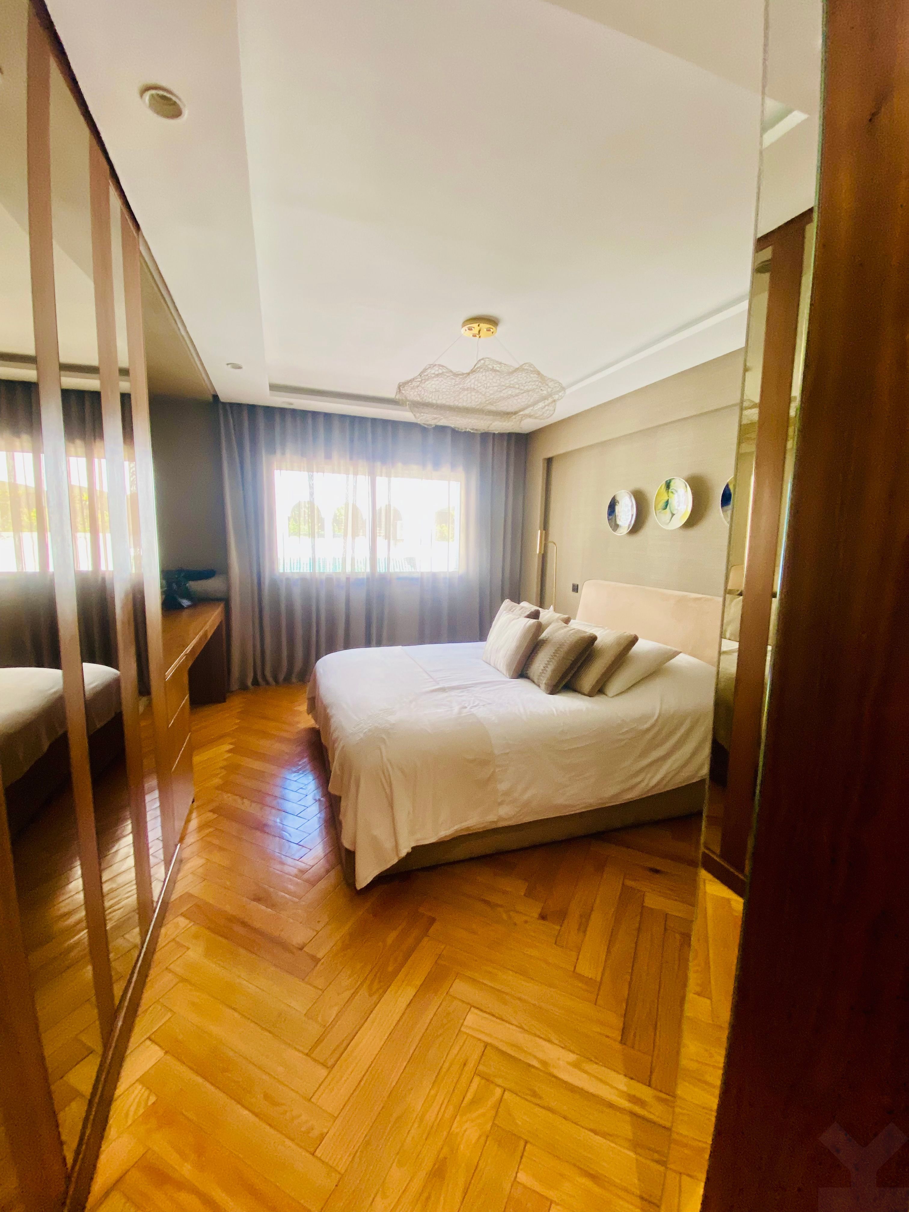 Appartement 193 m² à Racine — 16