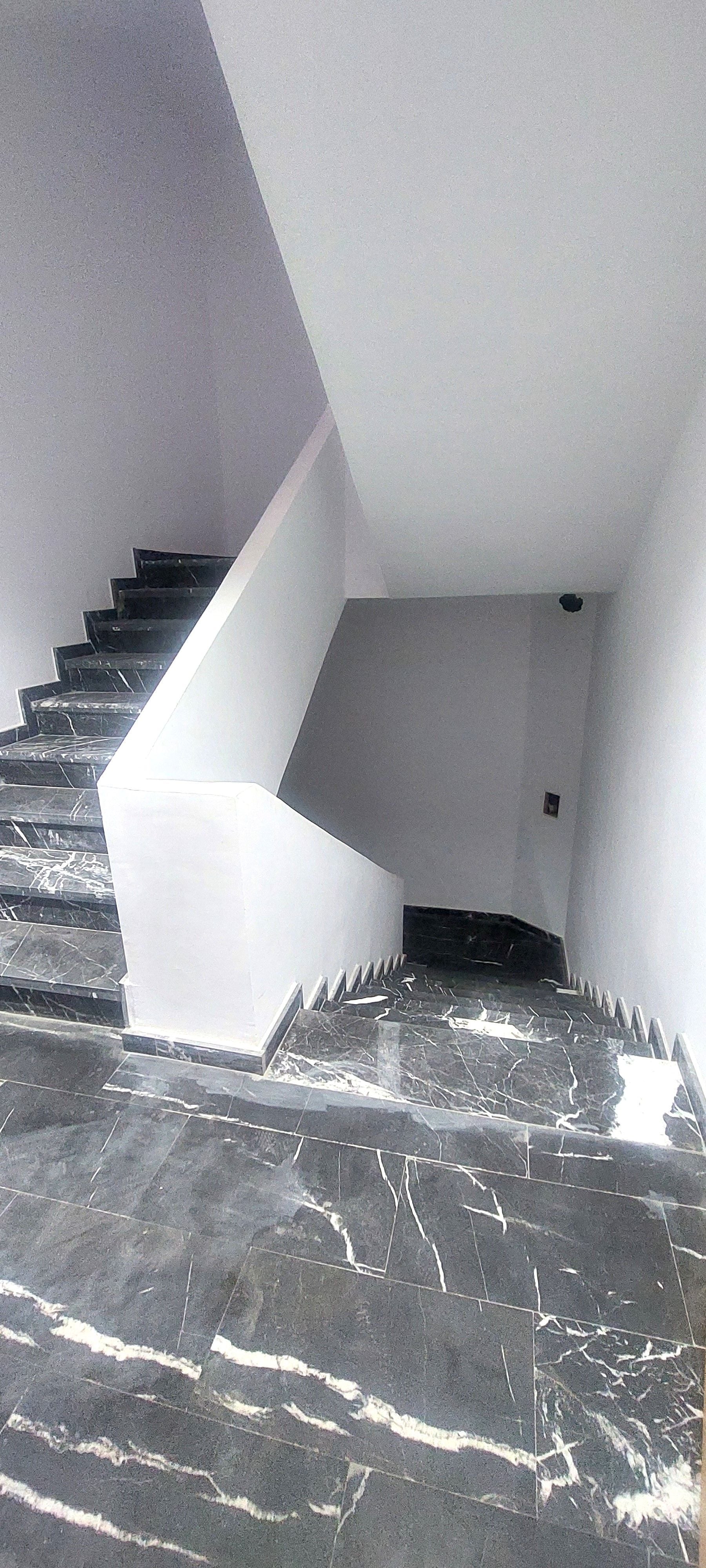 Bureau 57 m² à Zone Industrielle Ain Sebaa — 8