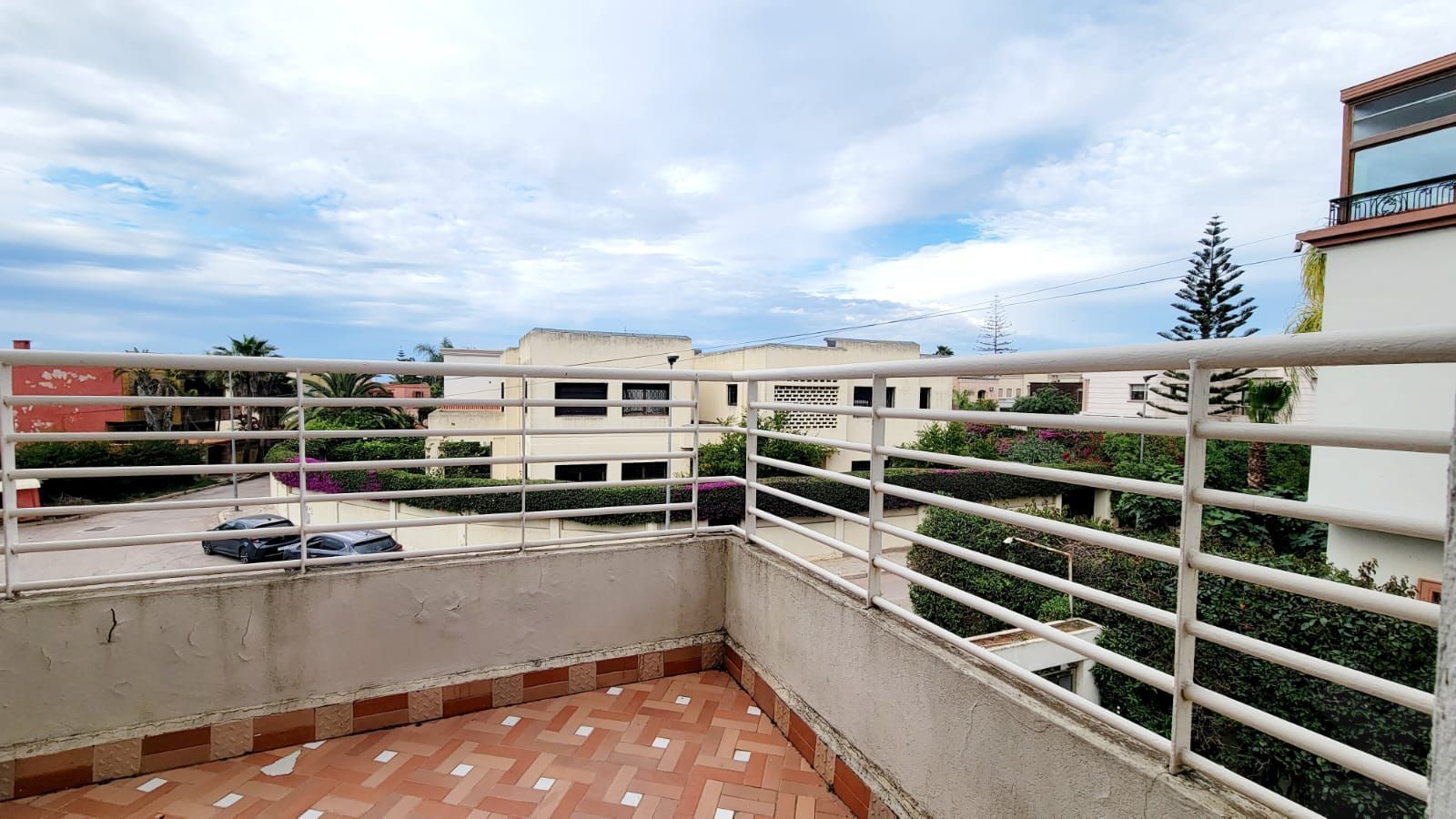 Villa 480 m² à Sidi Maarouf — 40