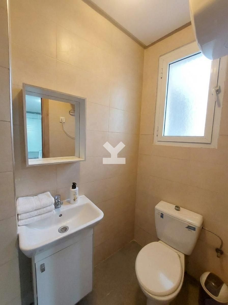 Bureau 70 m² à Beausejour — 3
