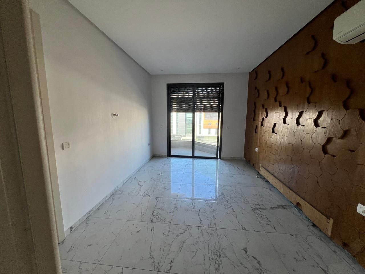 Bureau — Casablanca — 2