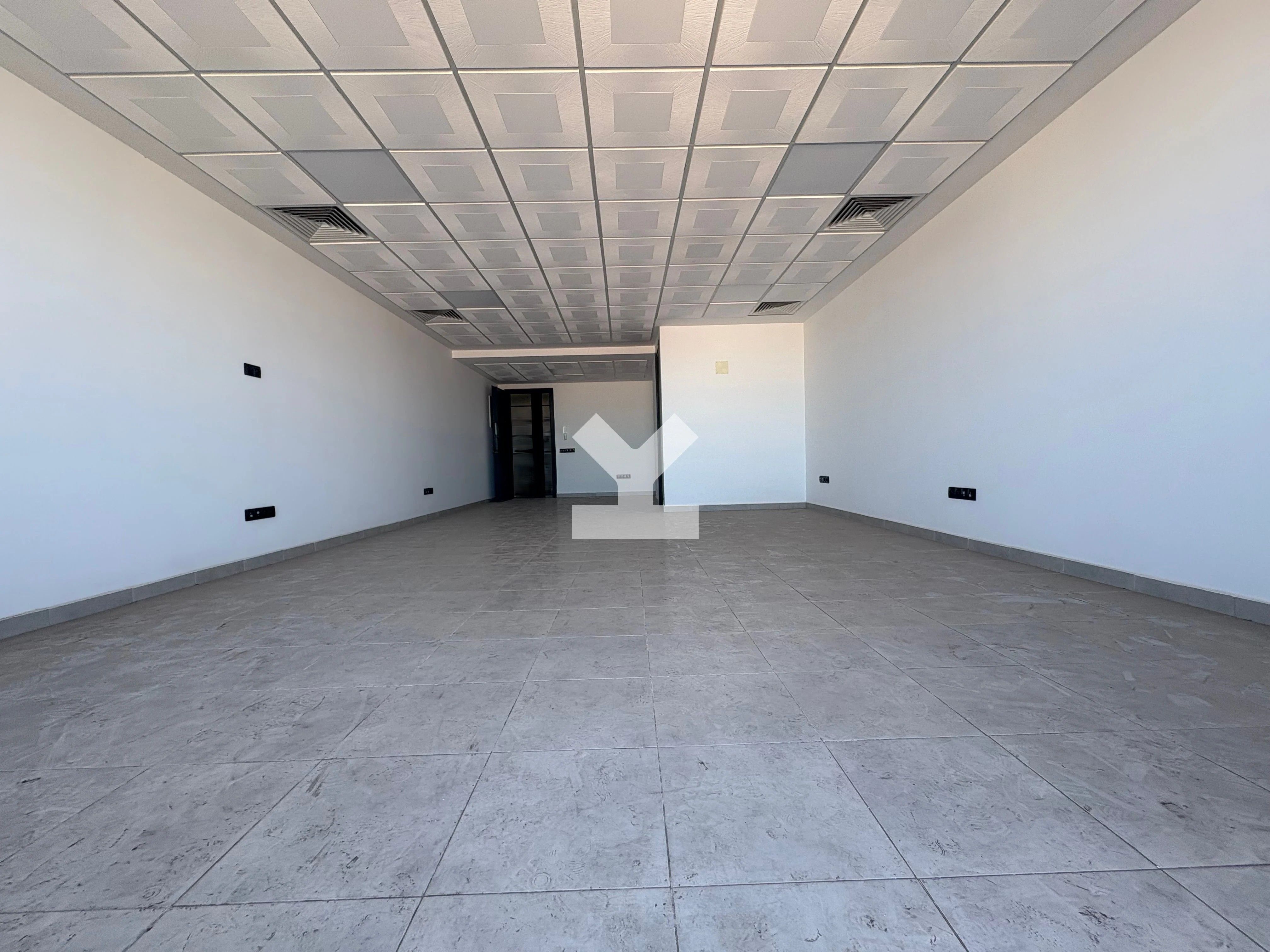 Bureau 80 m² à Oulfa — 8