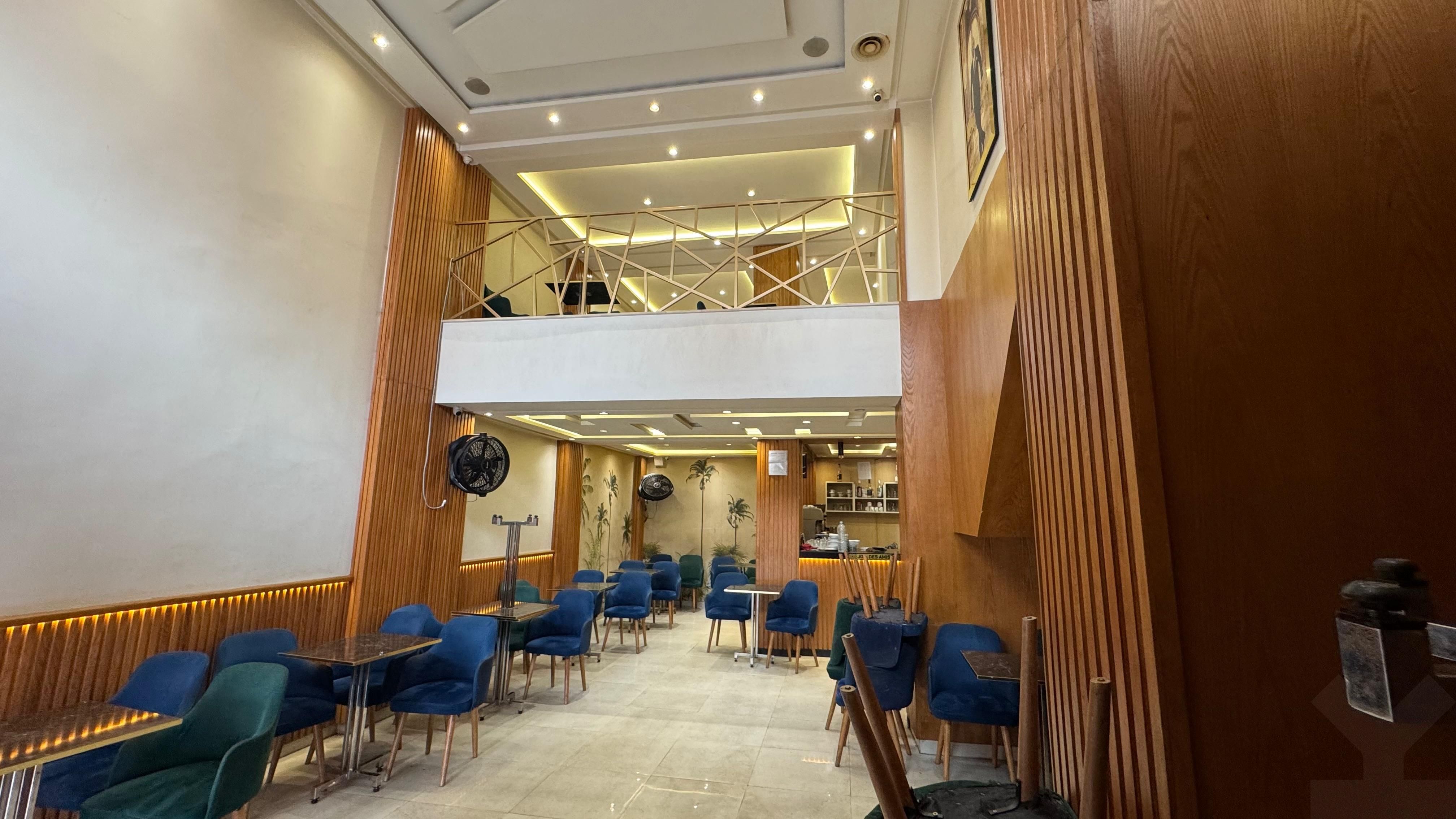 Local commercial 99 m² à Derb Sultan — 9