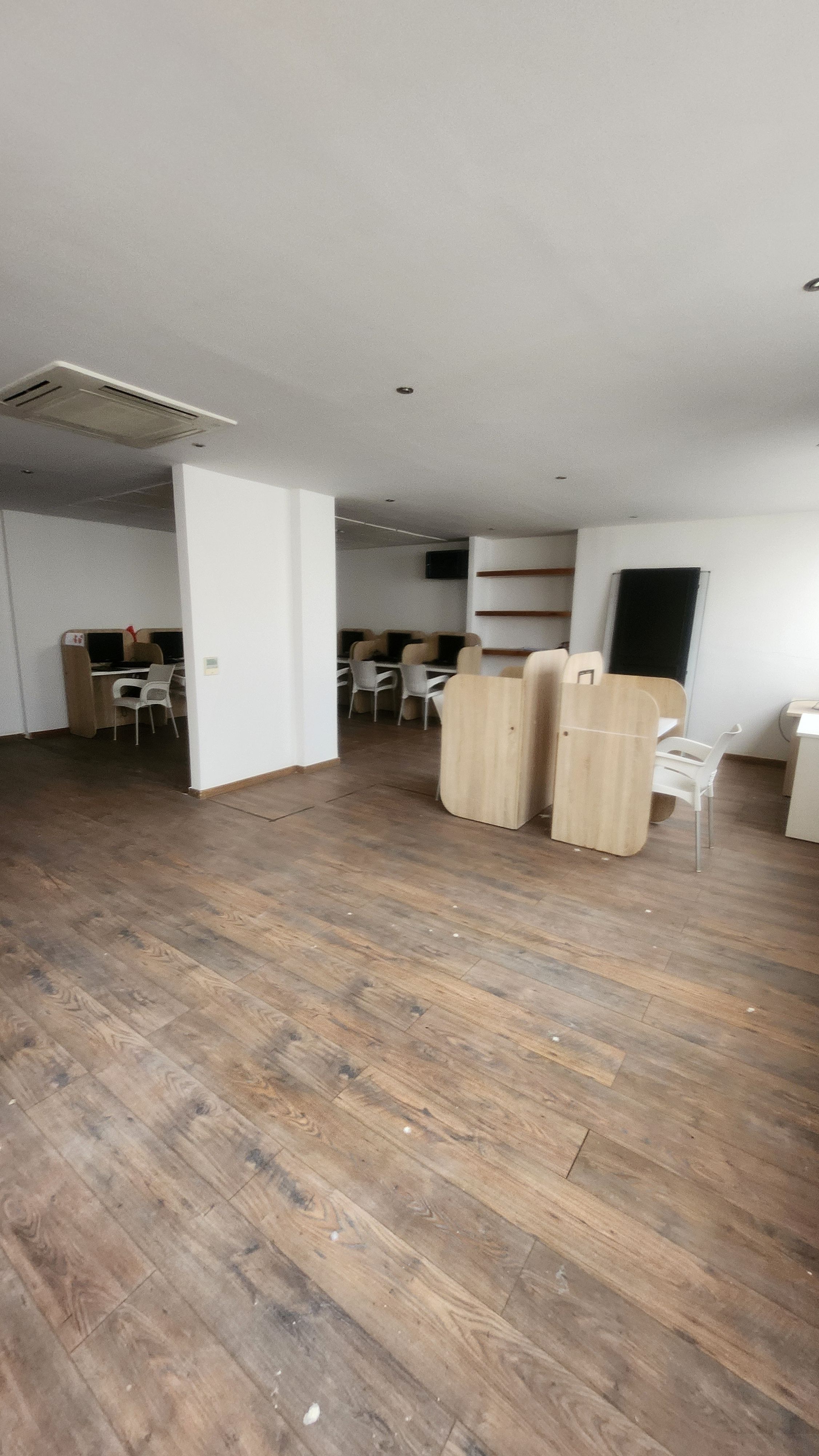 Bureau — Casablanca — 2