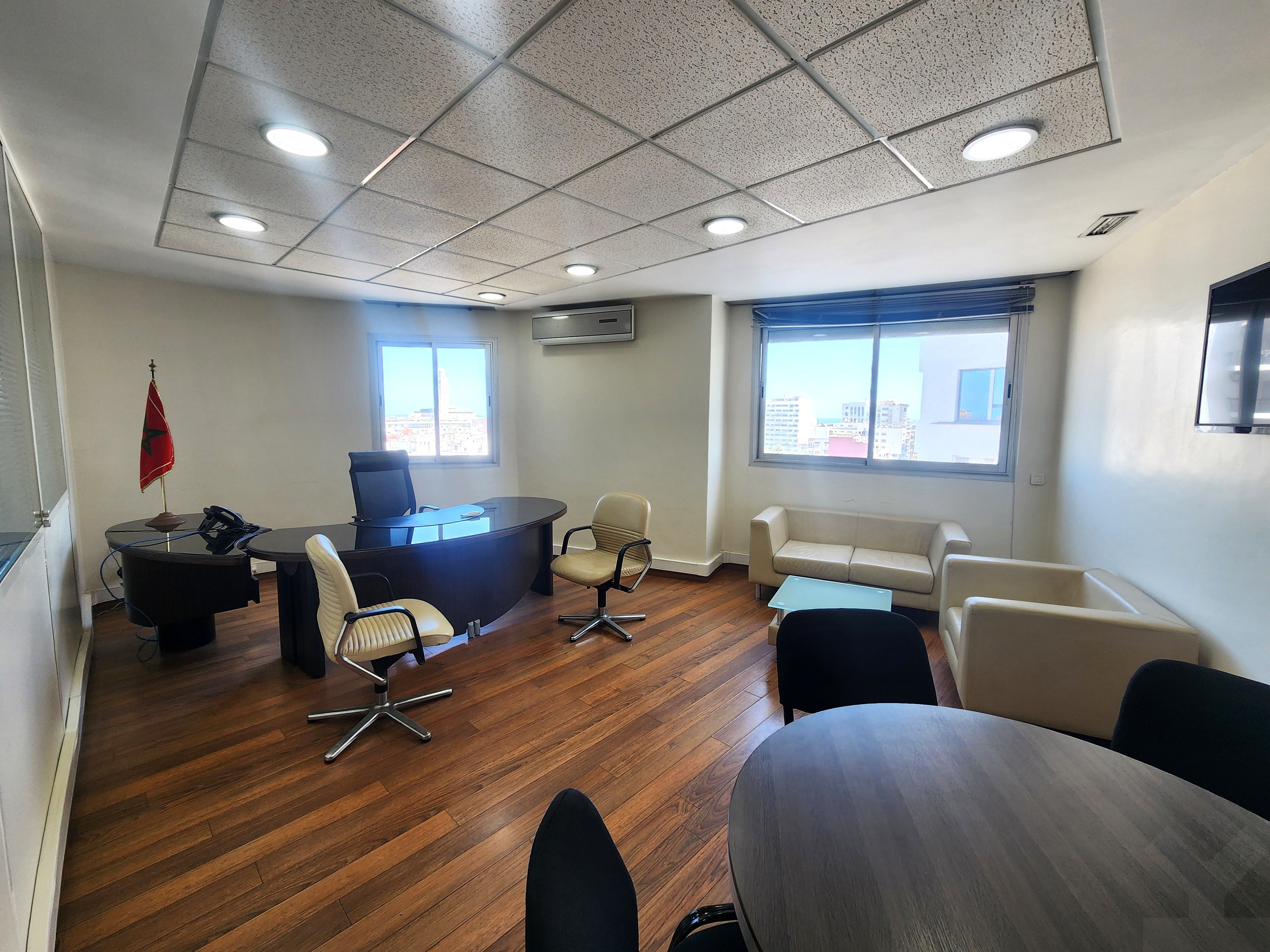 Bureau — Casablanca