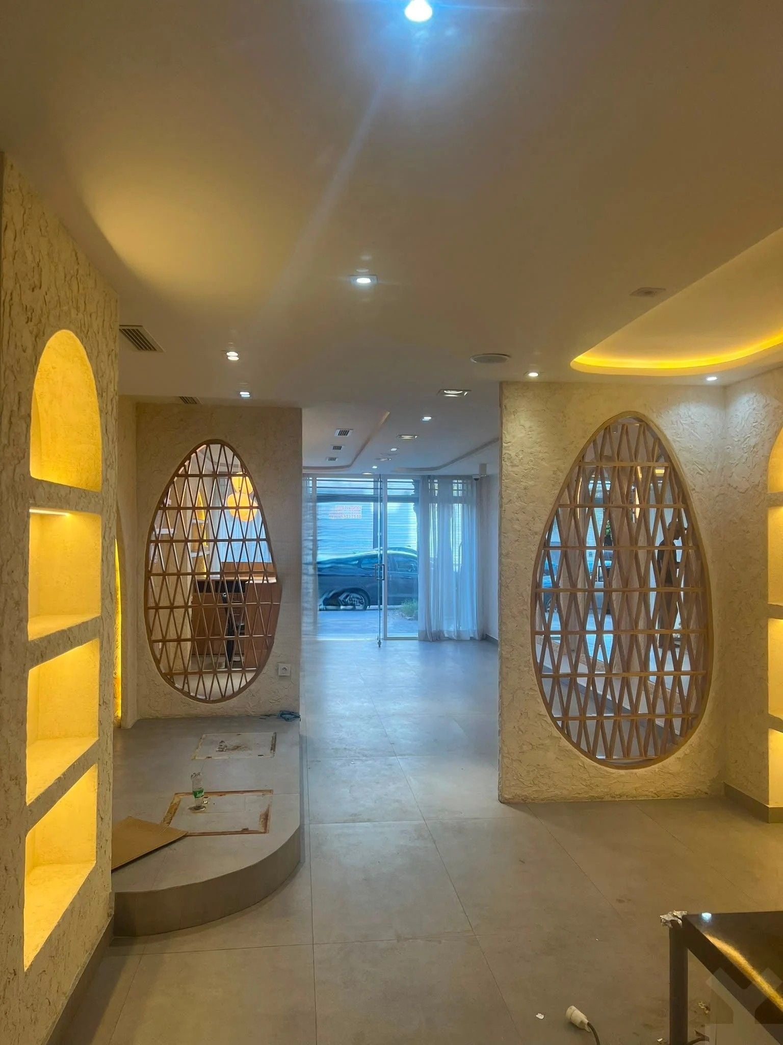 Local commercial 97 m² à Oasis — 14