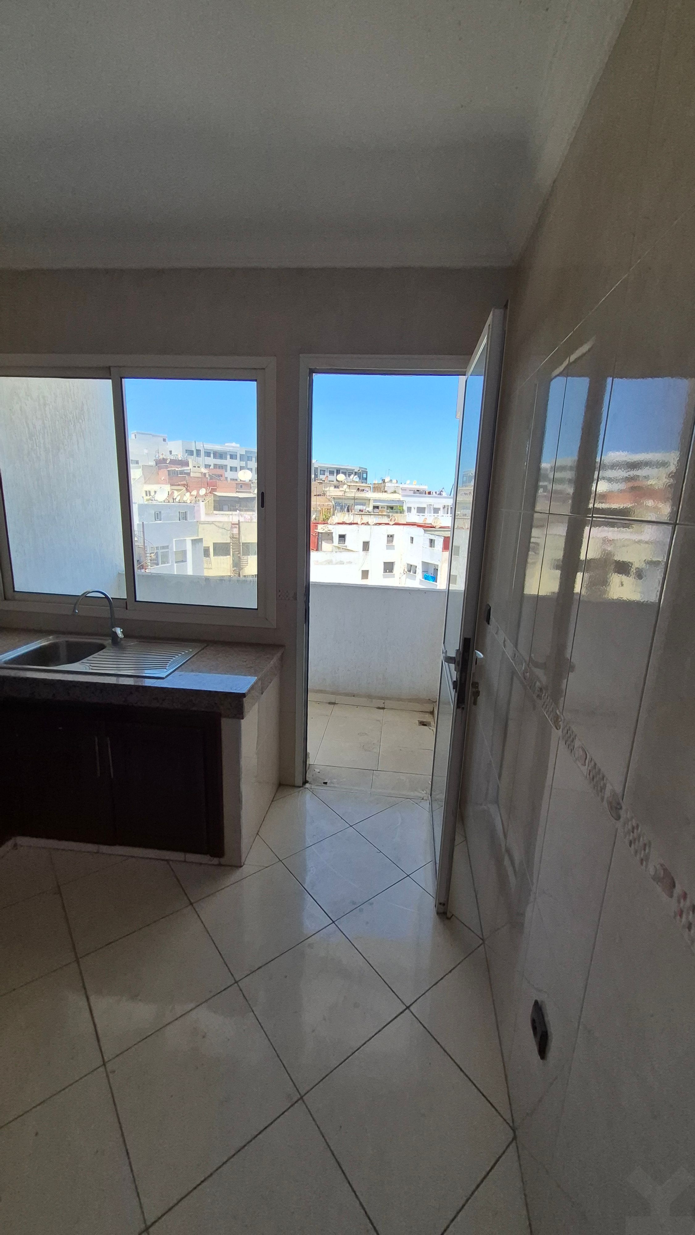 Bureau — Casablanca — 5