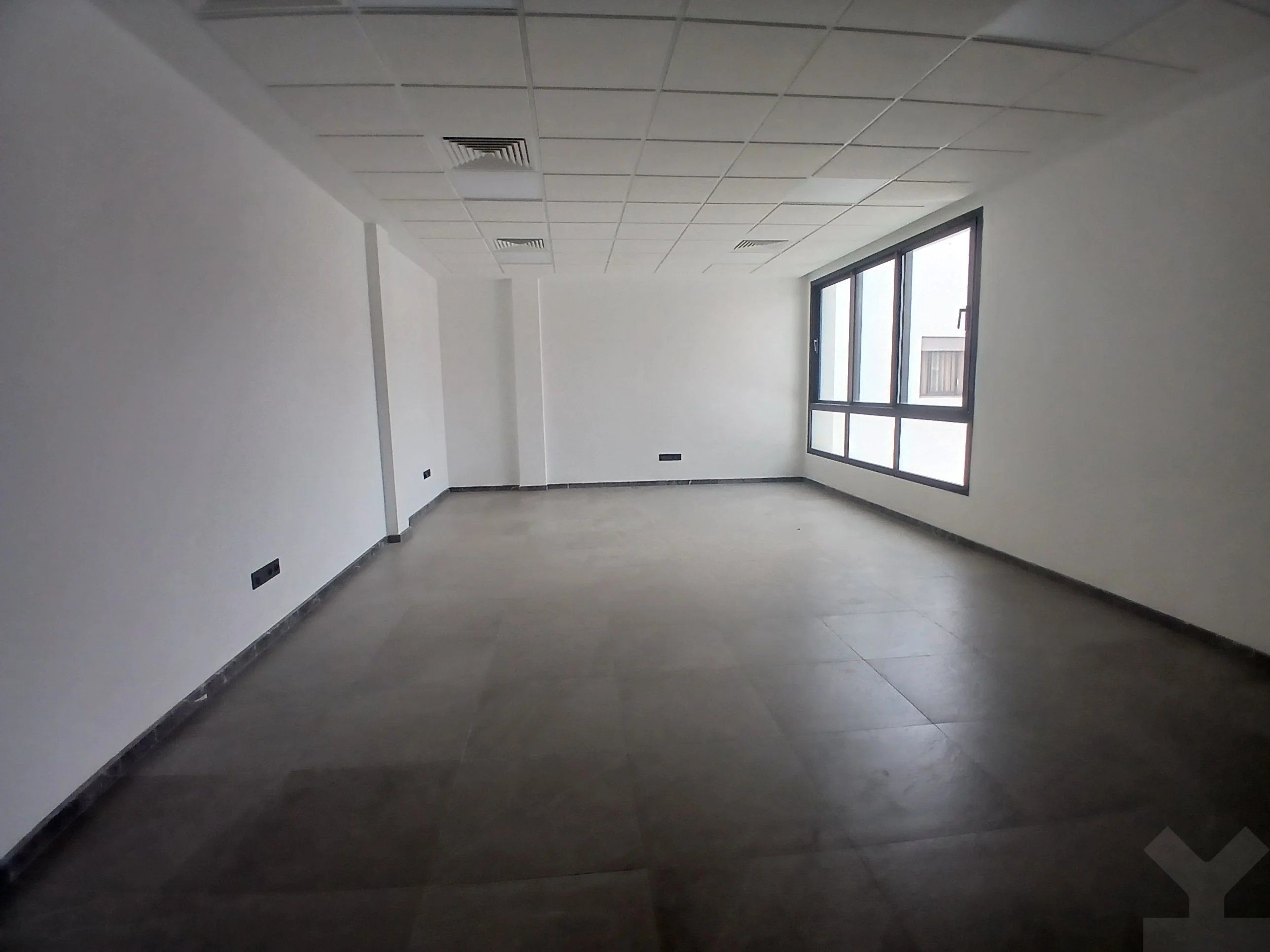 Bureau 51 m² à Almostakbal — 4