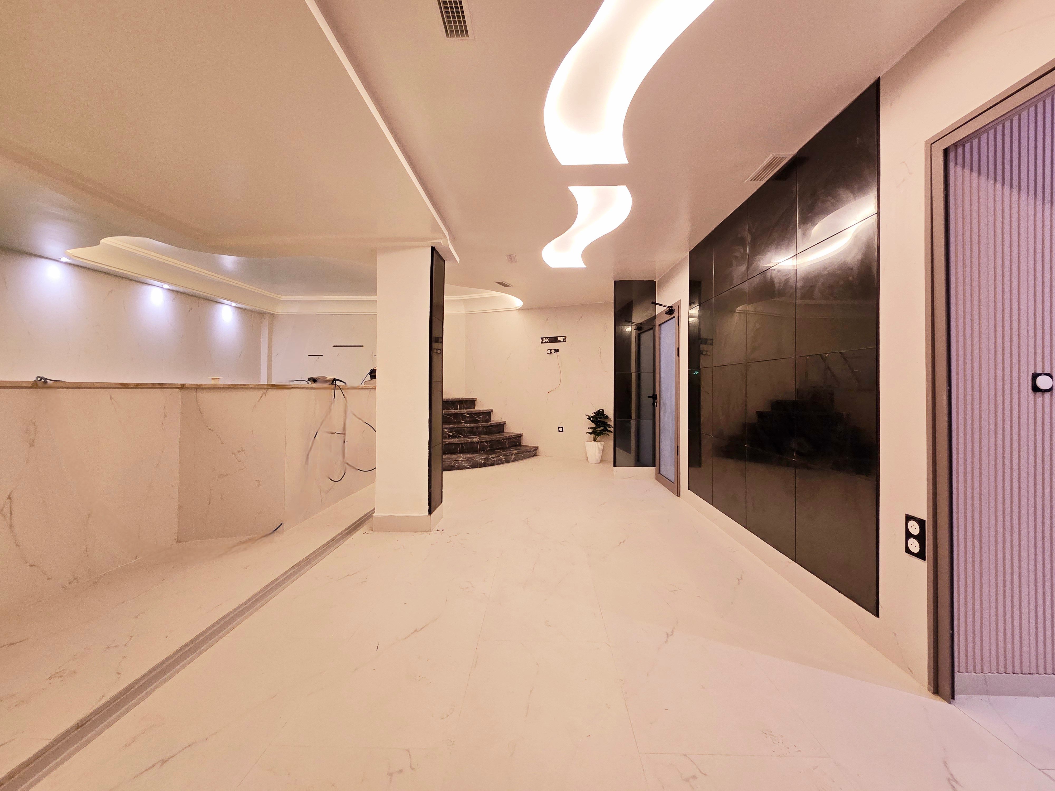 Local commercial 100 m² à Maarif — 3