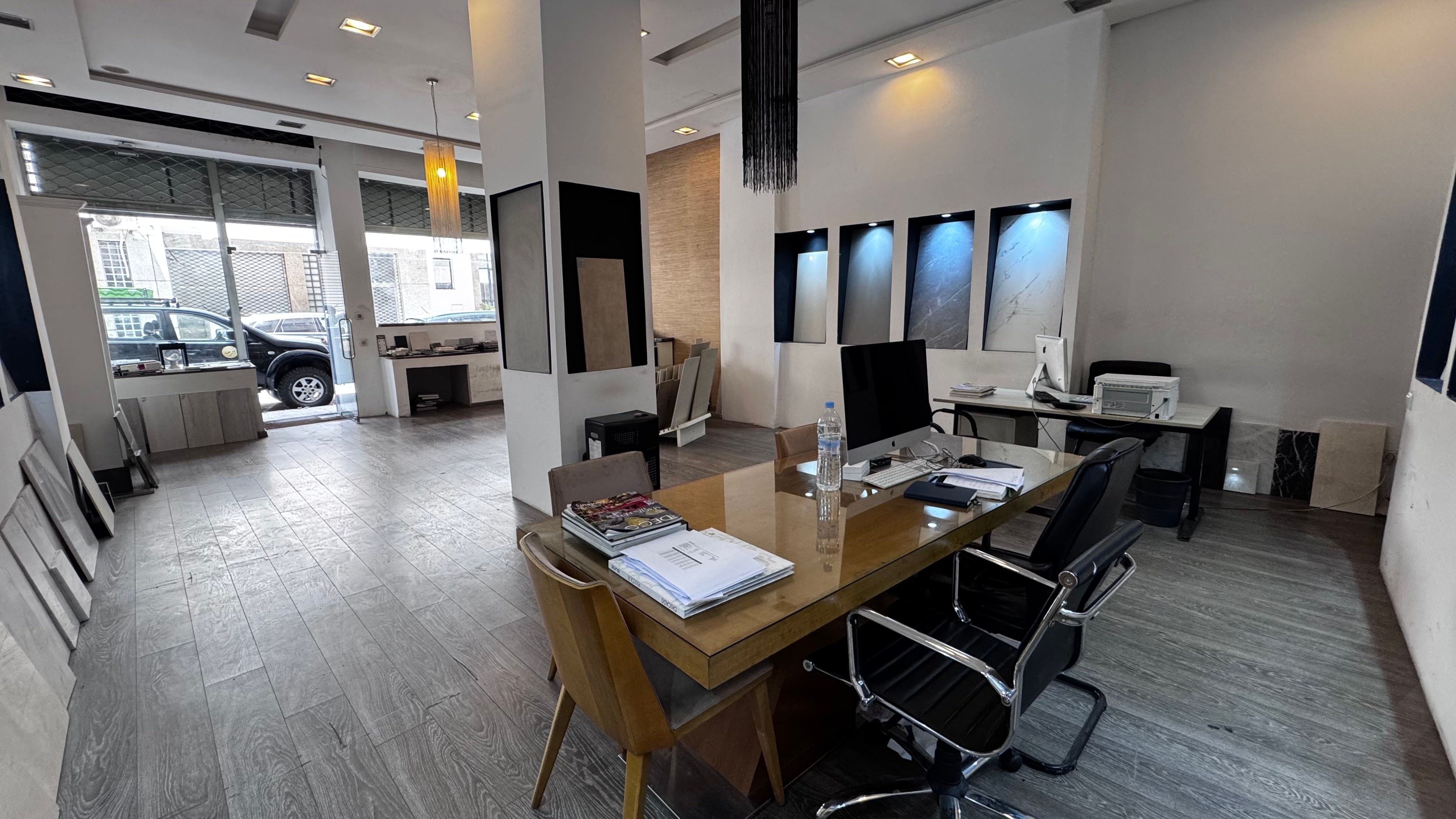 Local commercial à vendre de 93 m² — 5