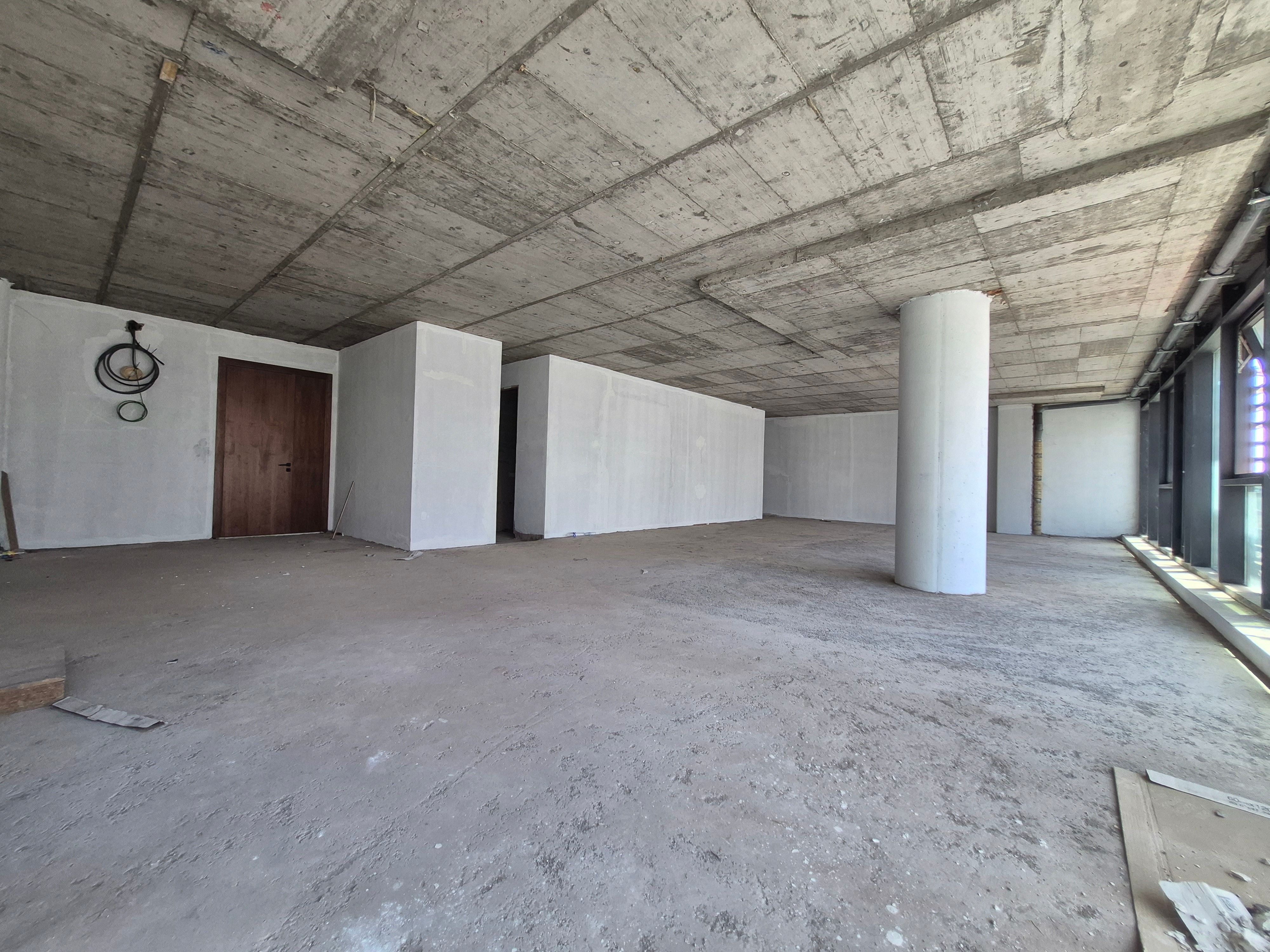 Bureaux neufs à louer de 182 m² — 5