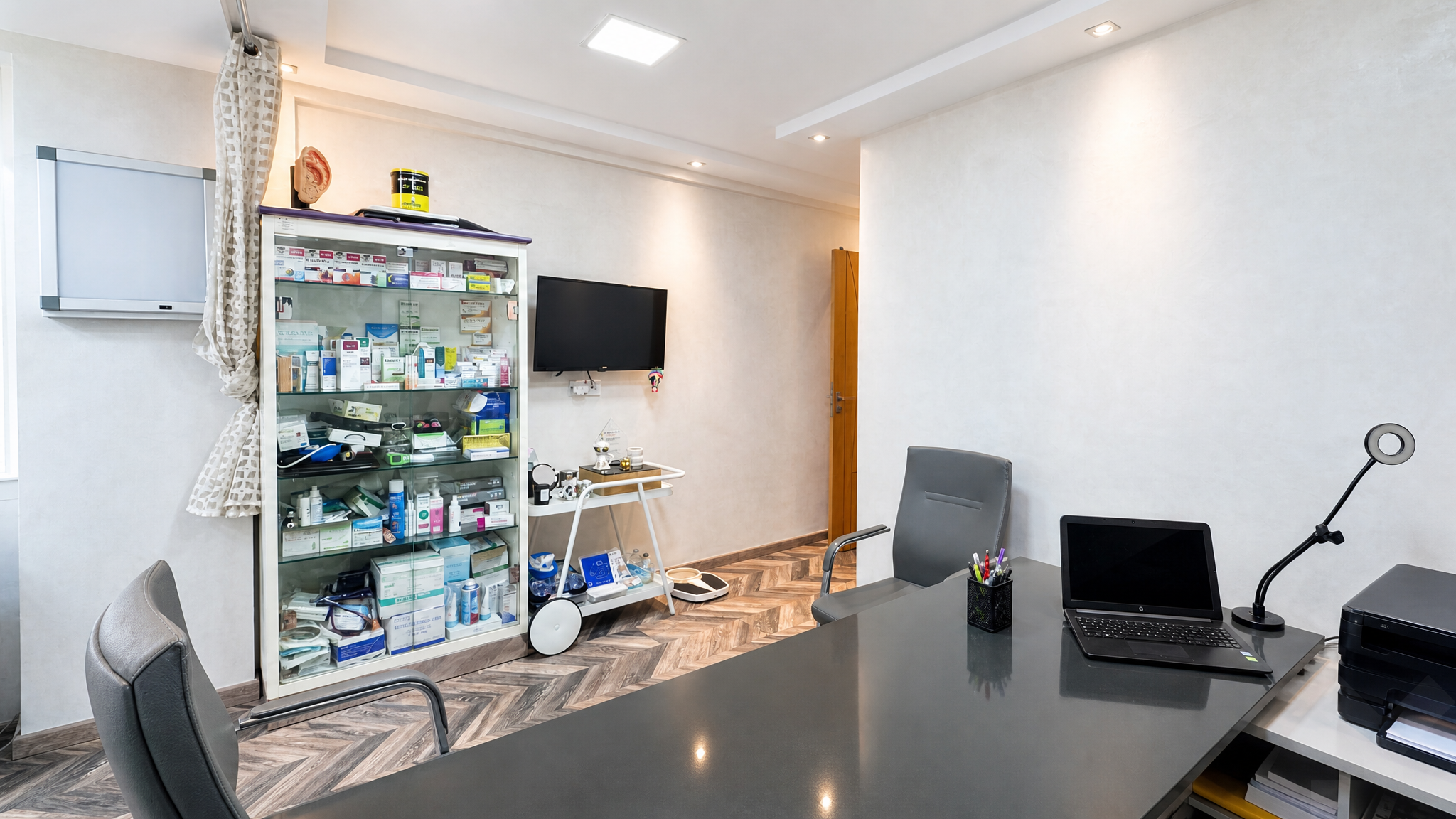 Bureaux  à louer de 68 m² — 4