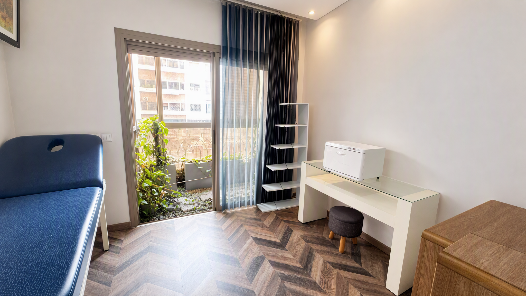 Bureaux  à louer de 68 m² — 5