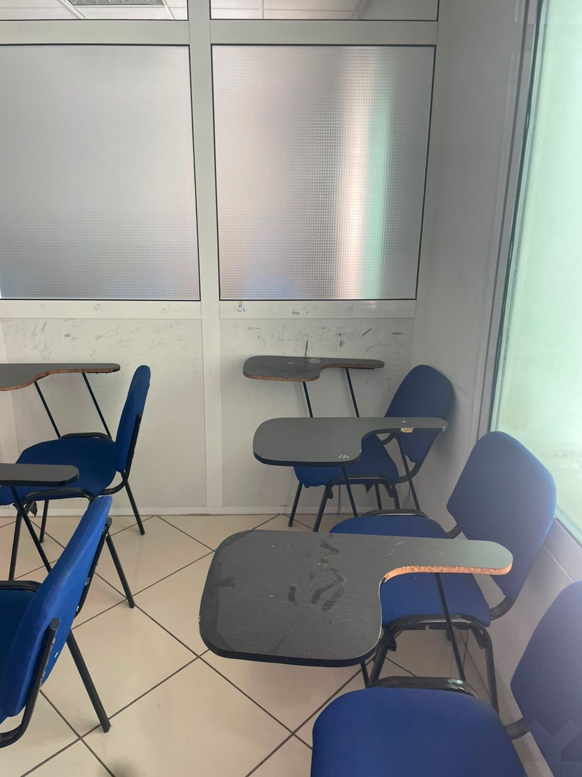 Bureaux à vendre de 138 m² — 4