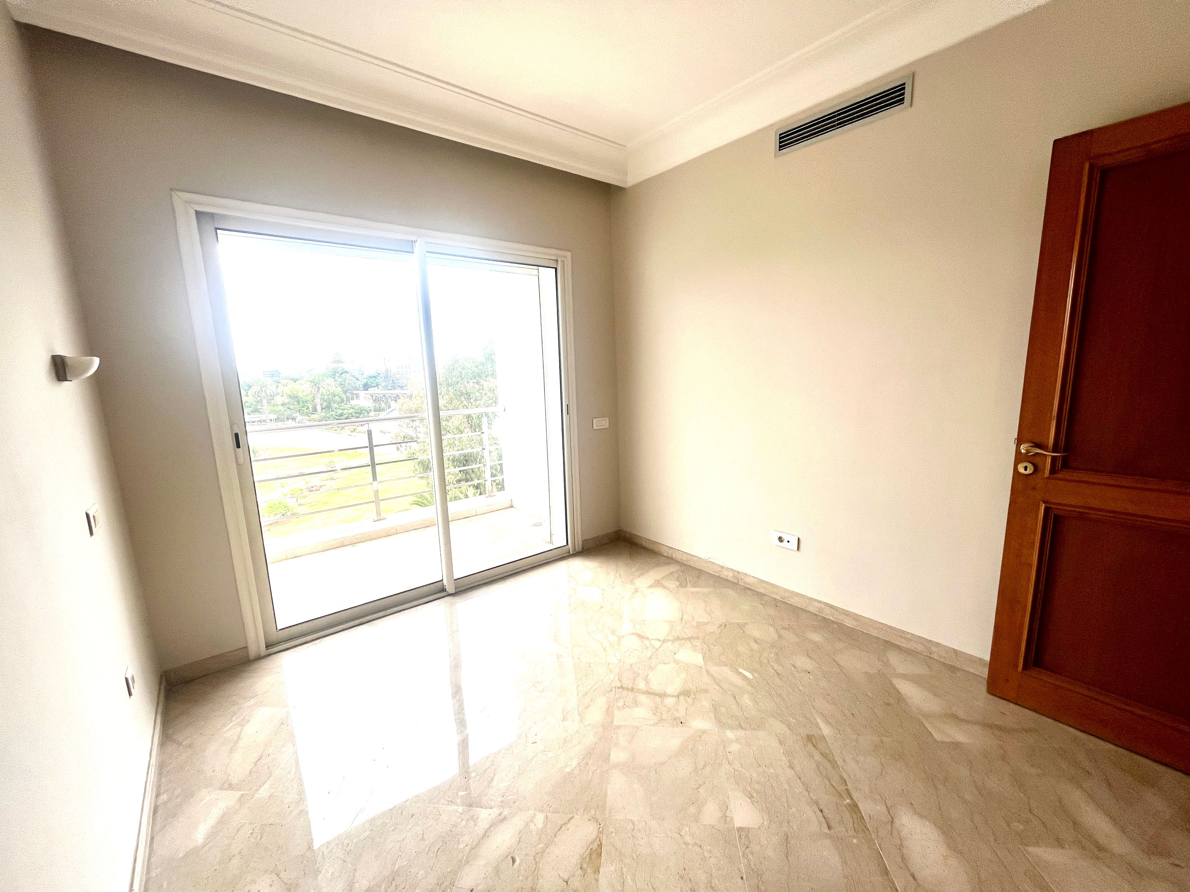 Appartement 73 m² f Racine — 10