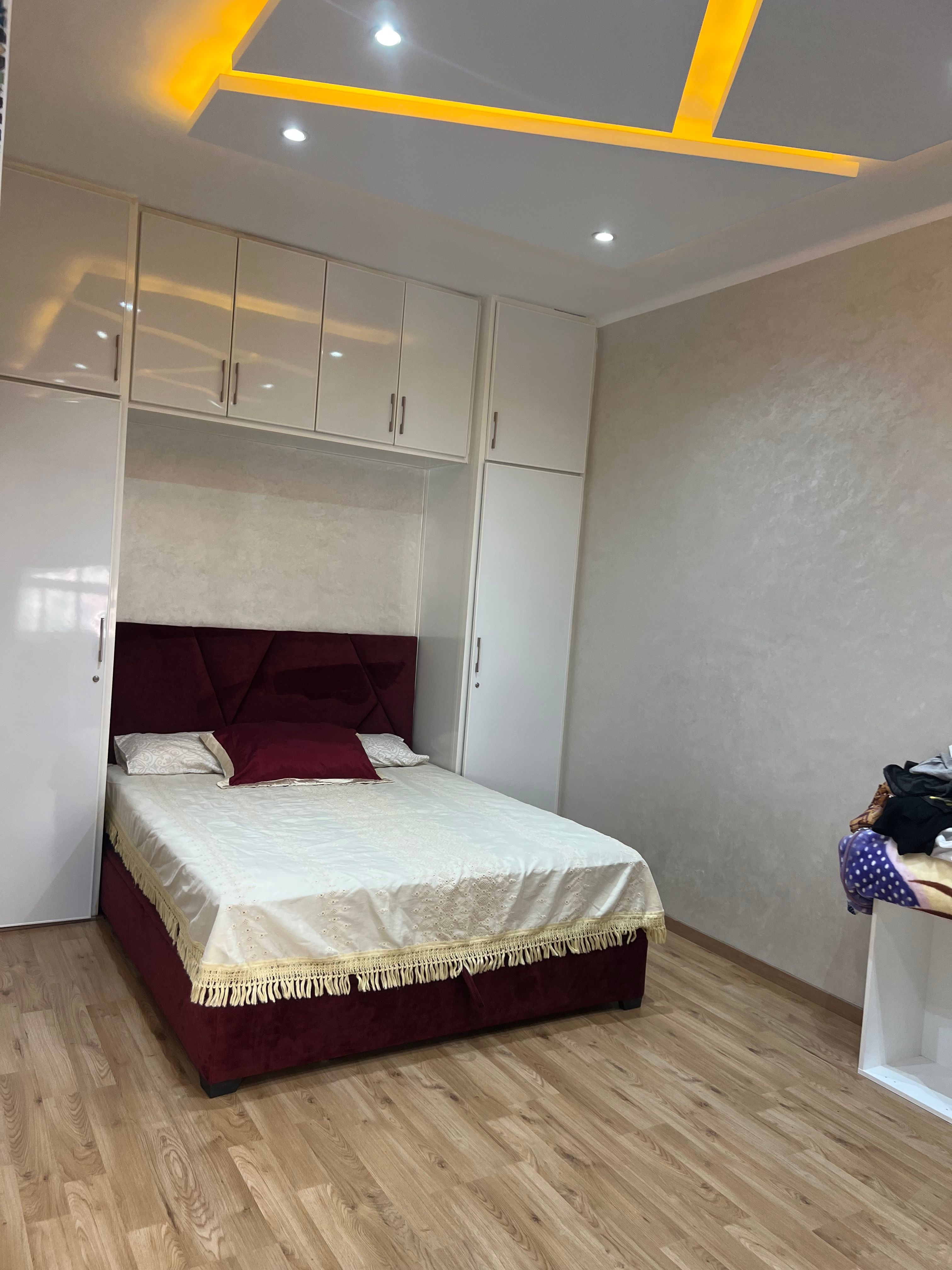 Maison à vendre de 175 m² de terrain et 555 m² construits — 4