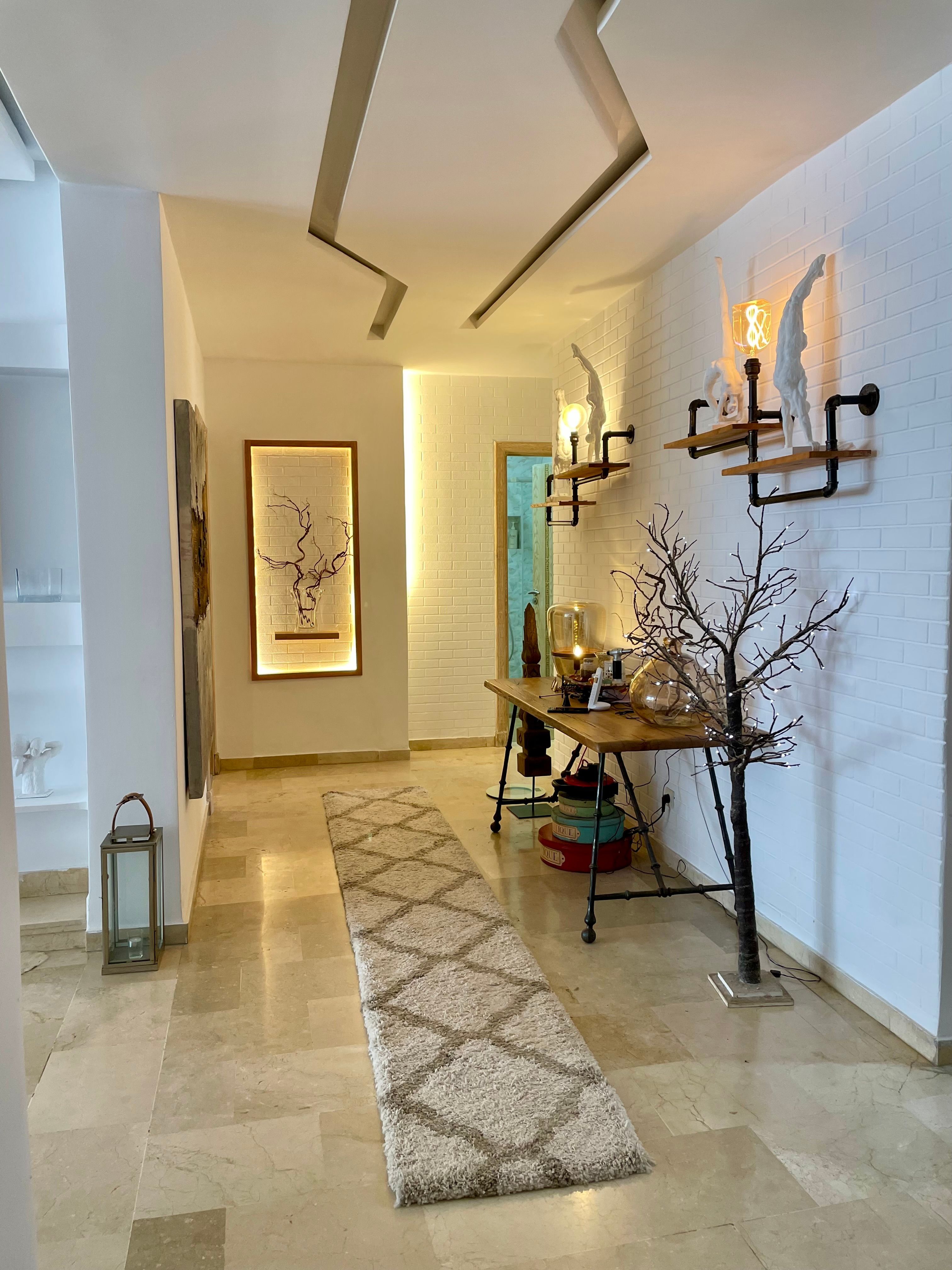 Appartement meublé à louer de 138 m² — 2