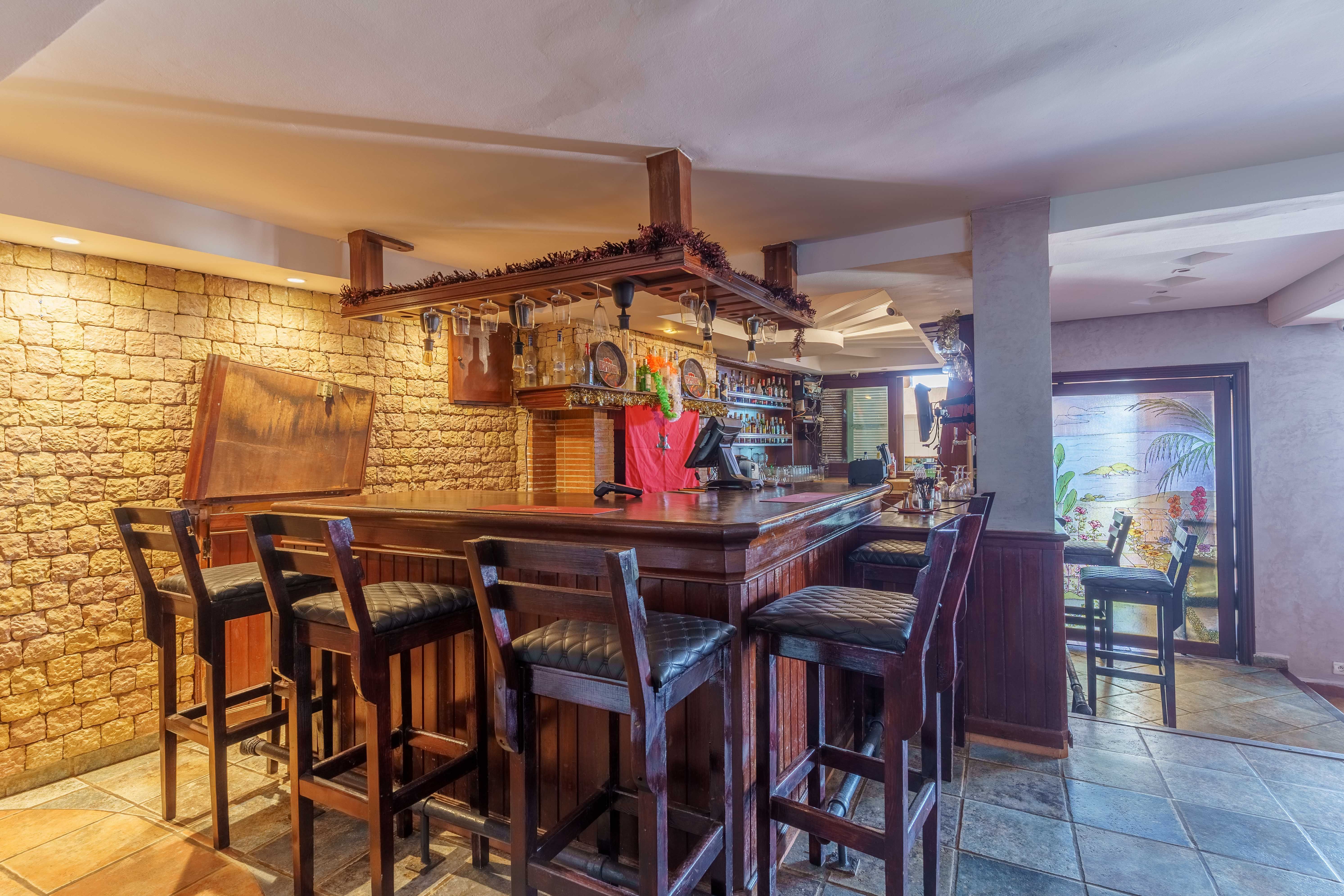 Local commercial 1685 m² f Tamaris2 — 8