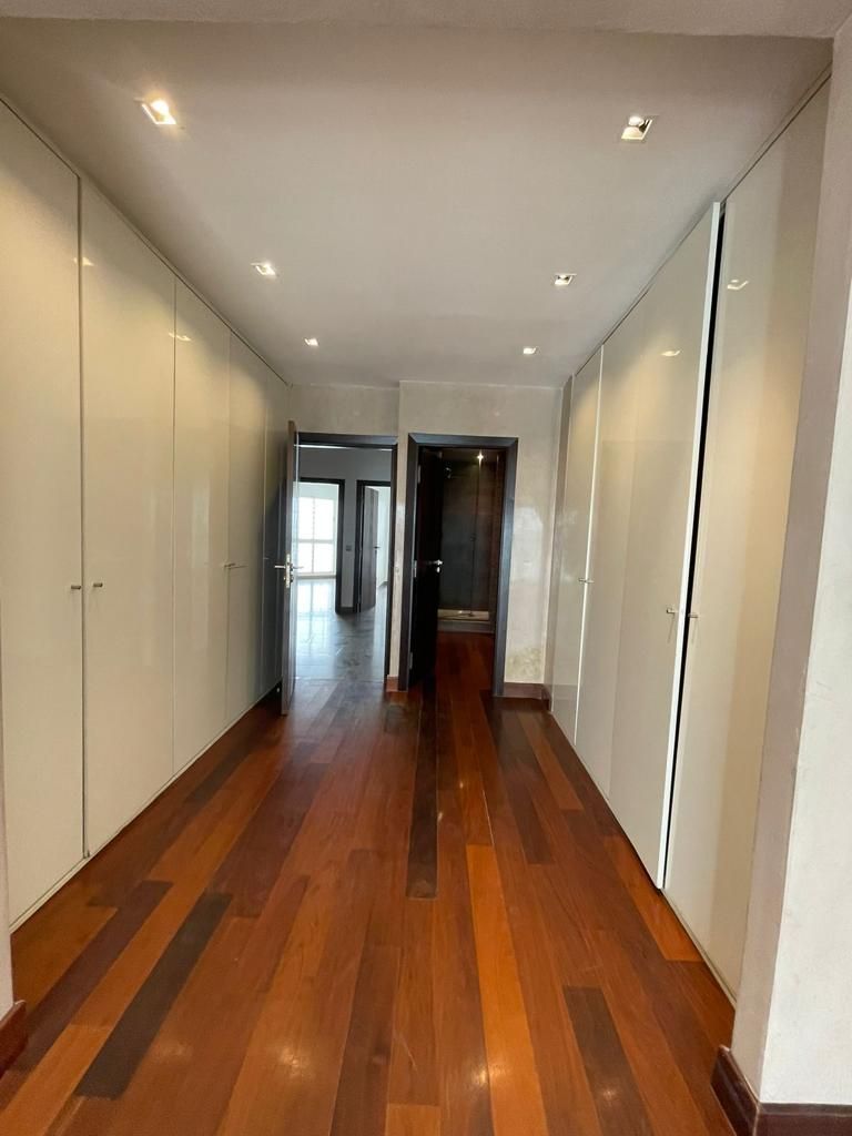 Appartement 161 m² à Triangle D'Or — 7