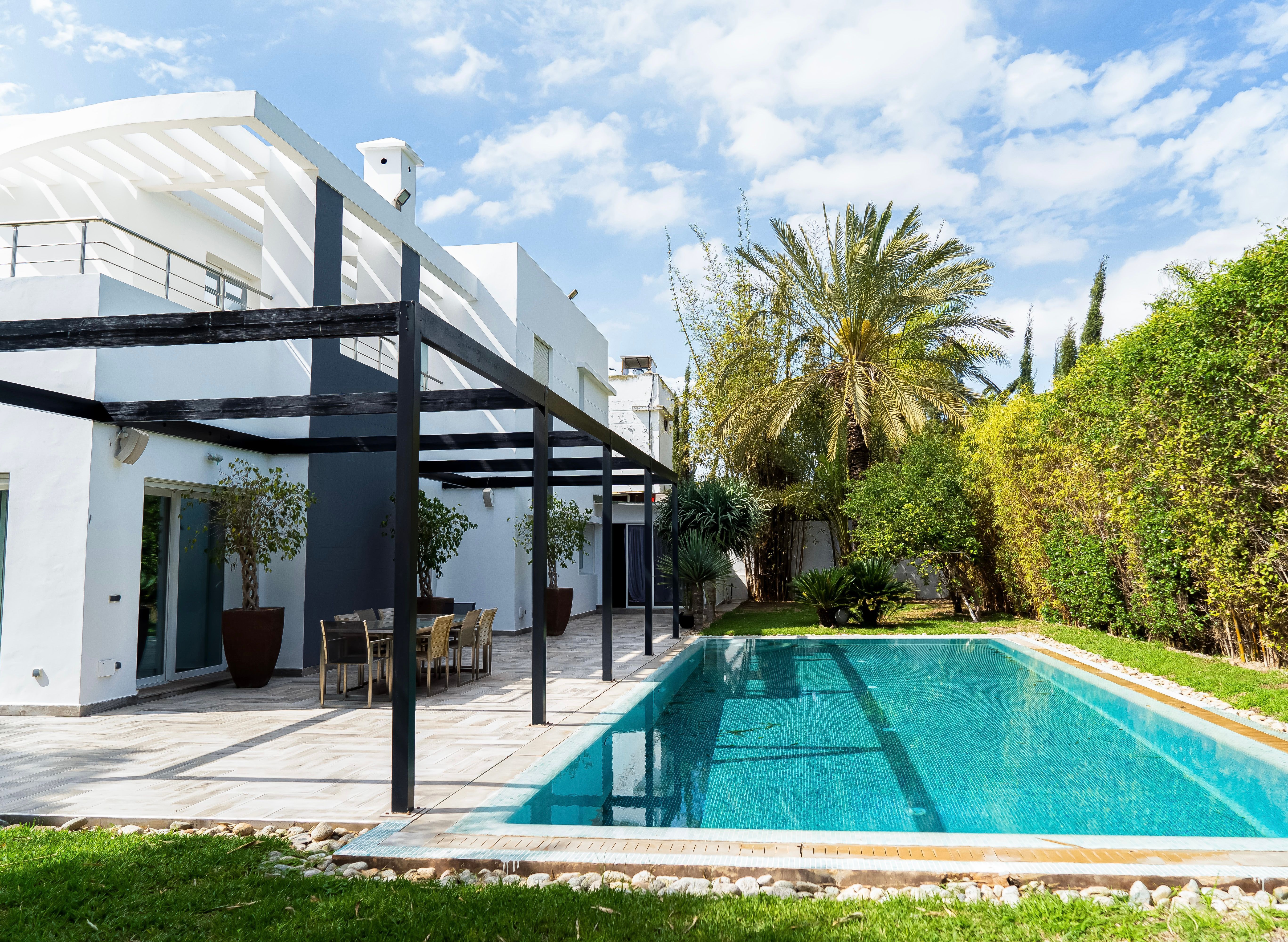 Villa — Casablanca