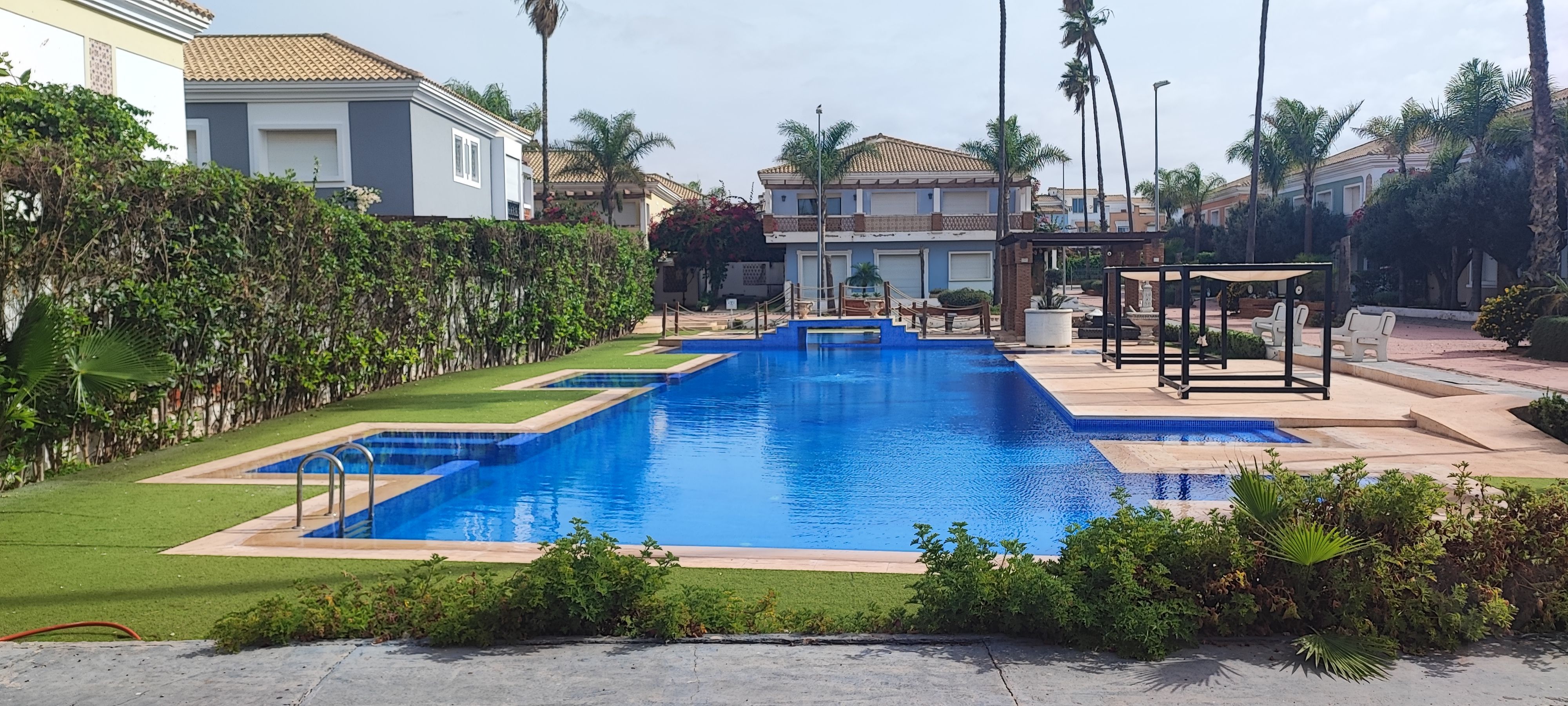 Villa 200 m² f Passadena Village — 11