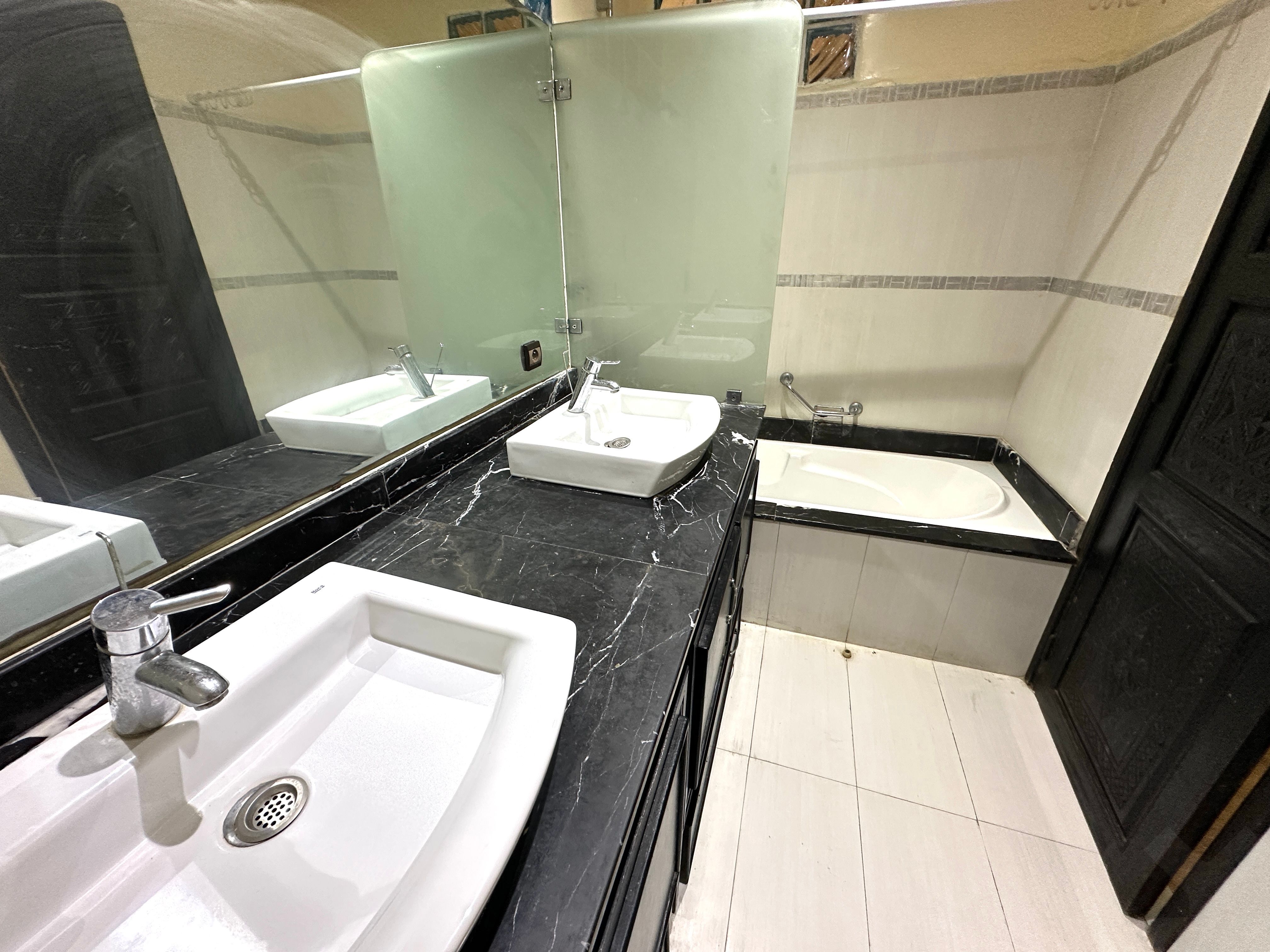 Appartement 160 m² f Belvedere (Roches Noires) — 10