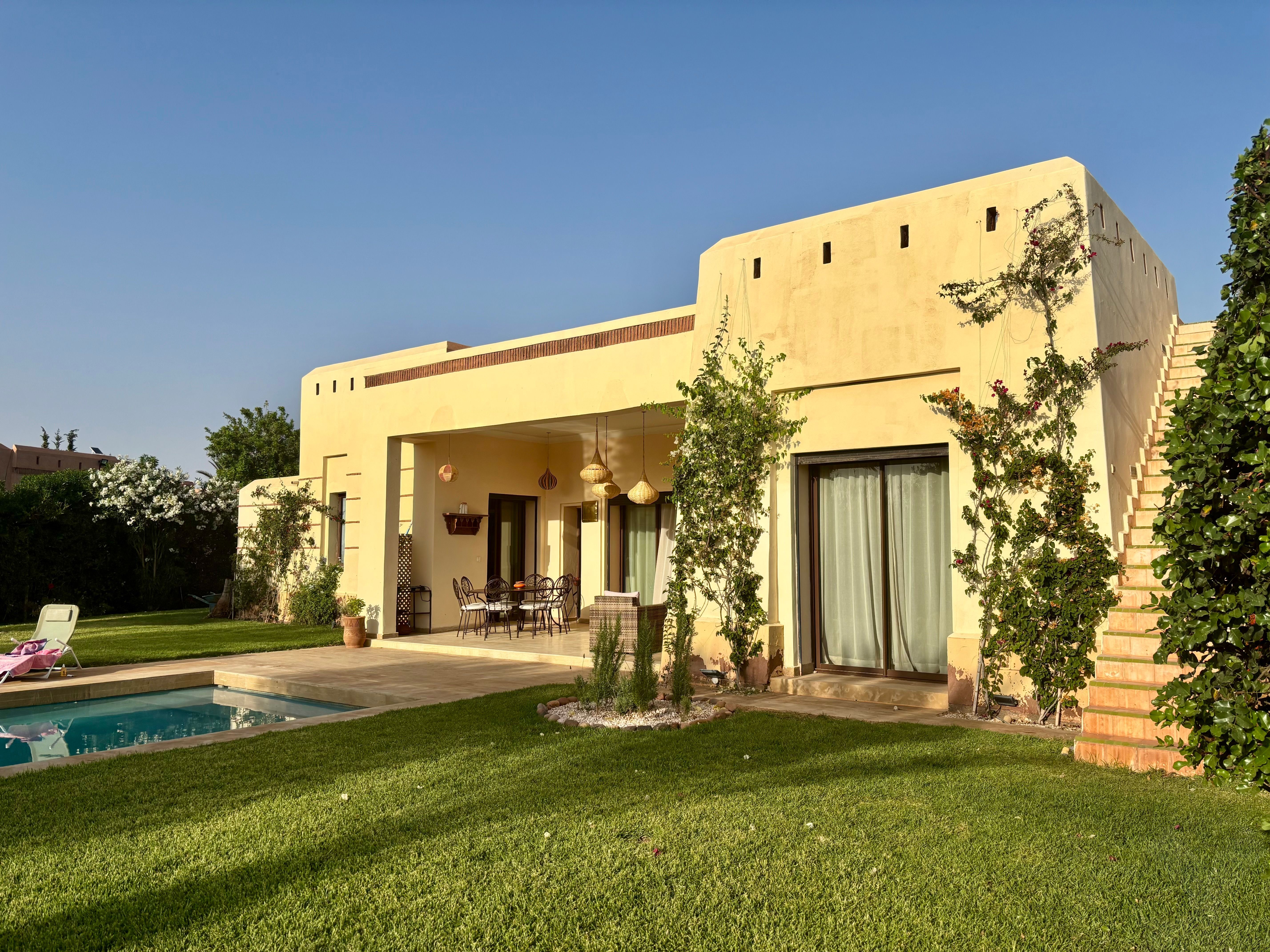Villa 1100 m² à Route De Fes — 12