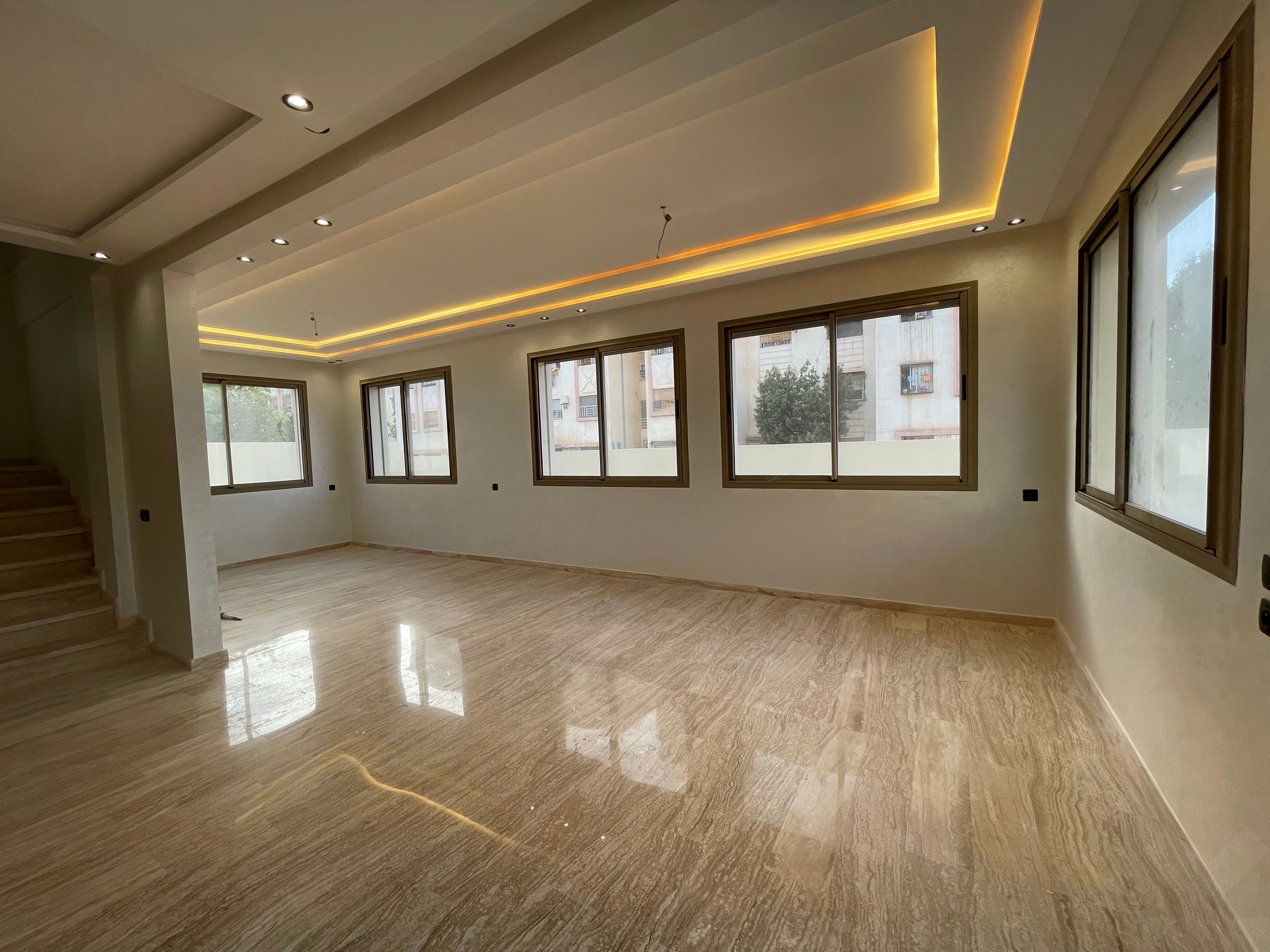 Villa — Casablanca
