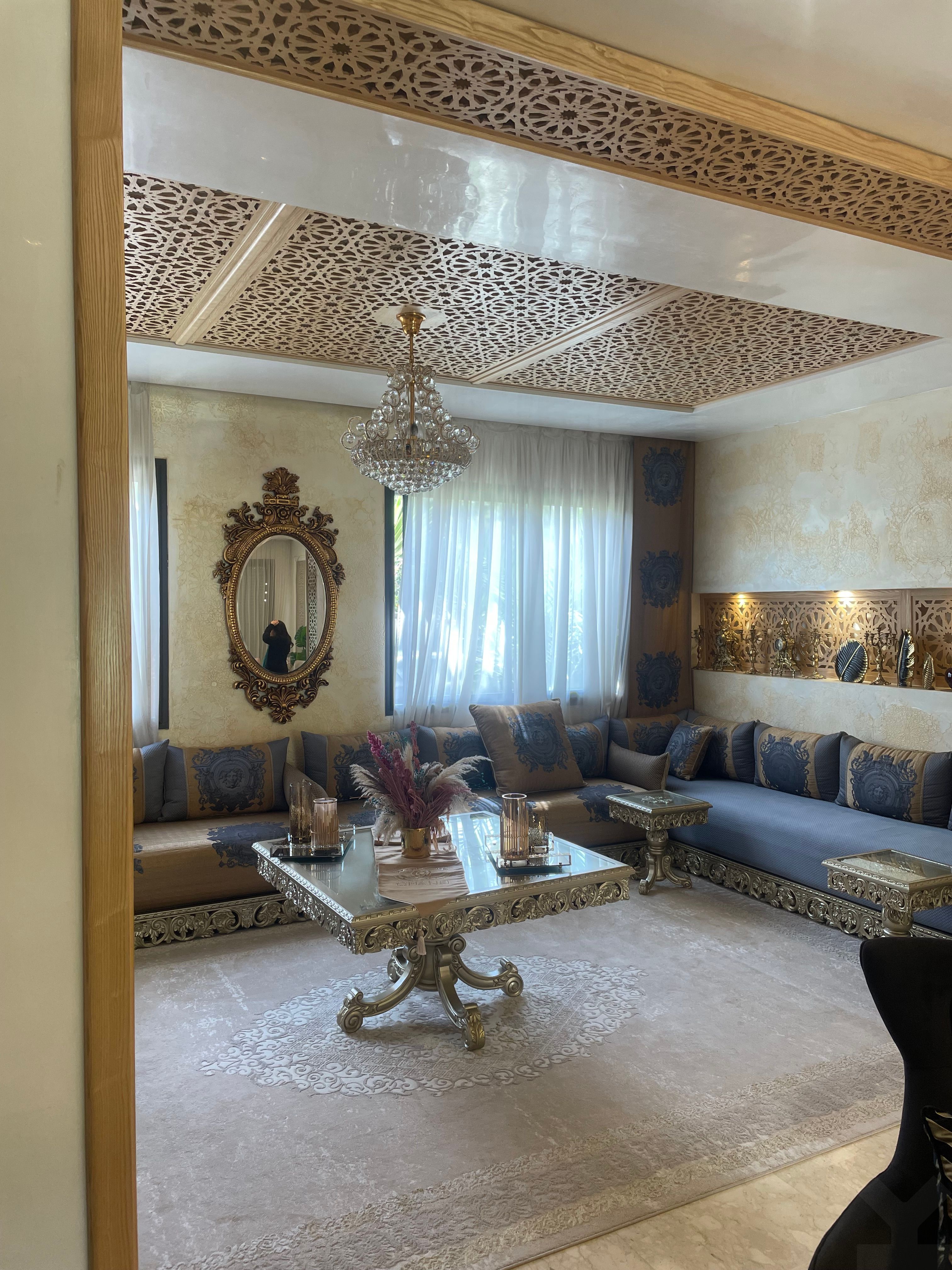 Villa — Bouskoura
