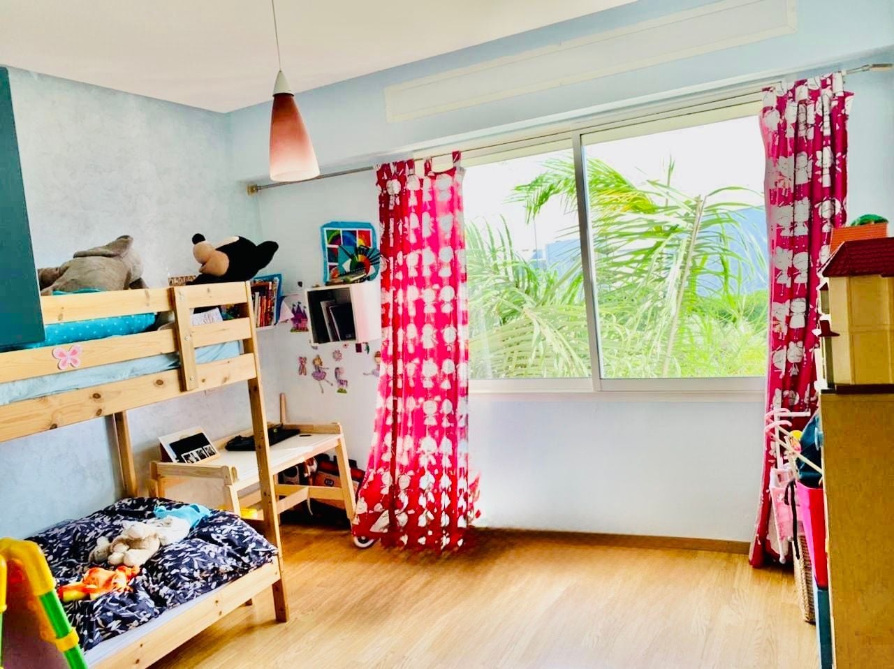Villa à vendre de 402 m² de terrain et 350 m² construits — 4